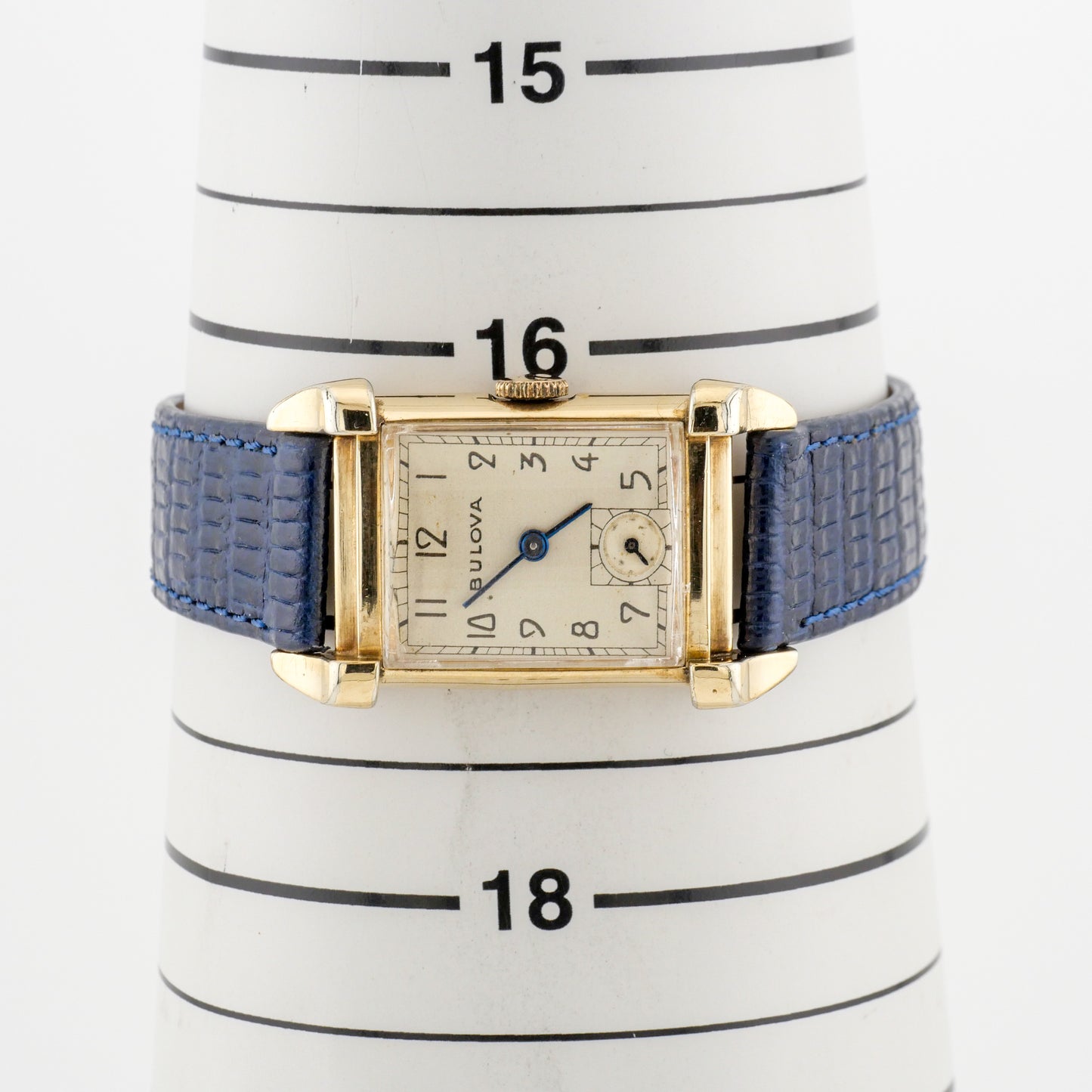 BULOVA ART-DECO REF. 8381368