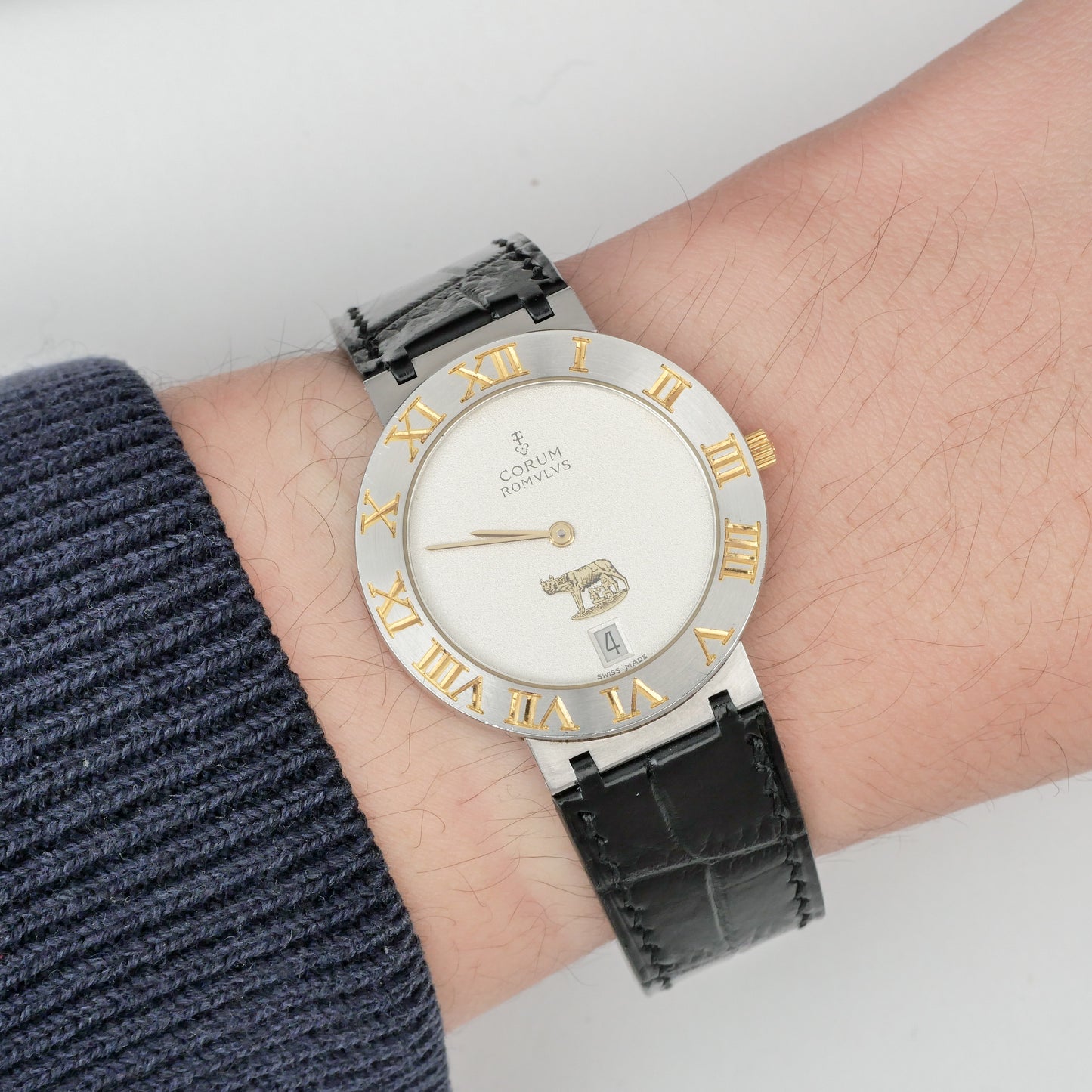 CORUM ROMVLVS REF. 43.903.21V48