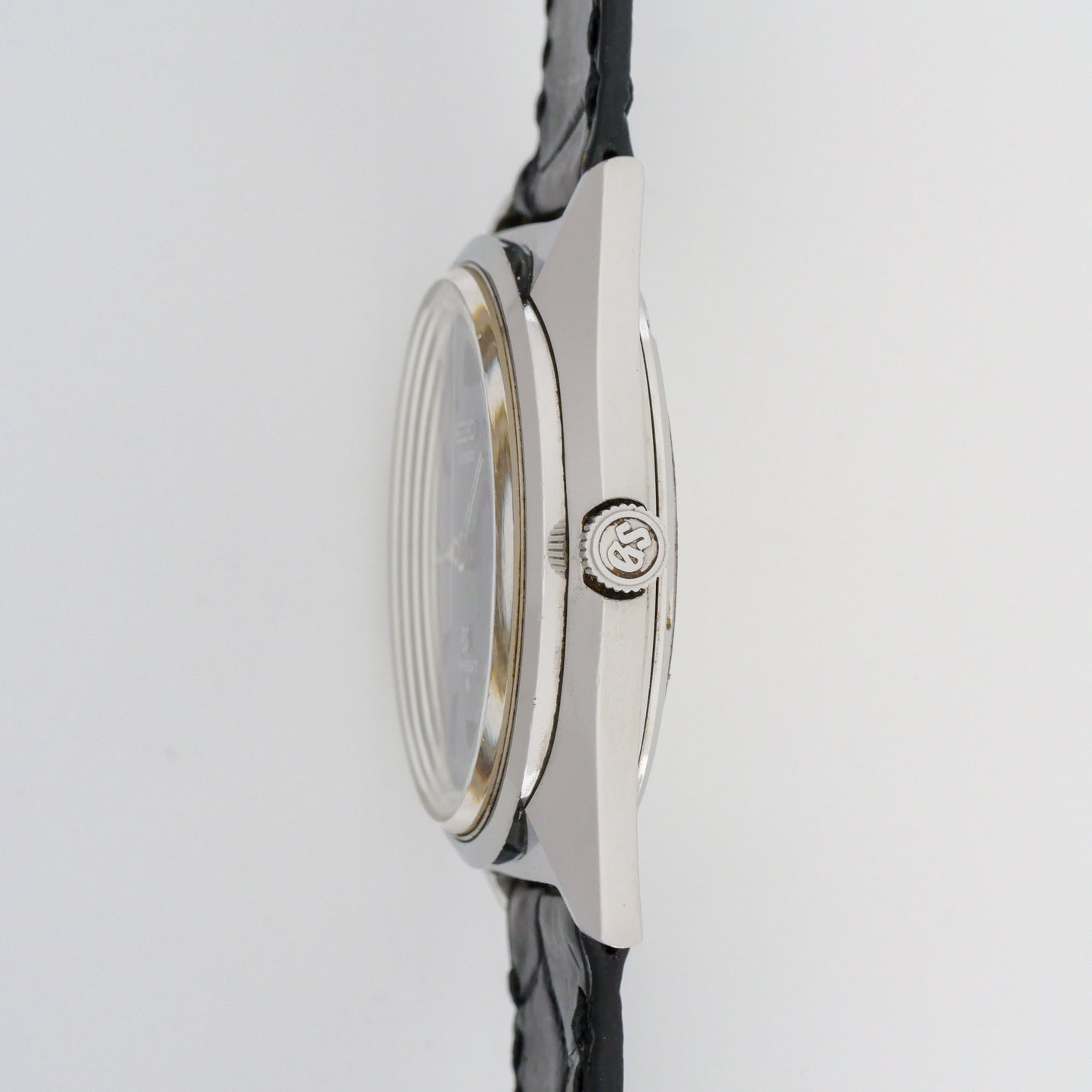 GRAND SEIKO GS HI-BEAT DAY AUTOMATIC. 5645-7010