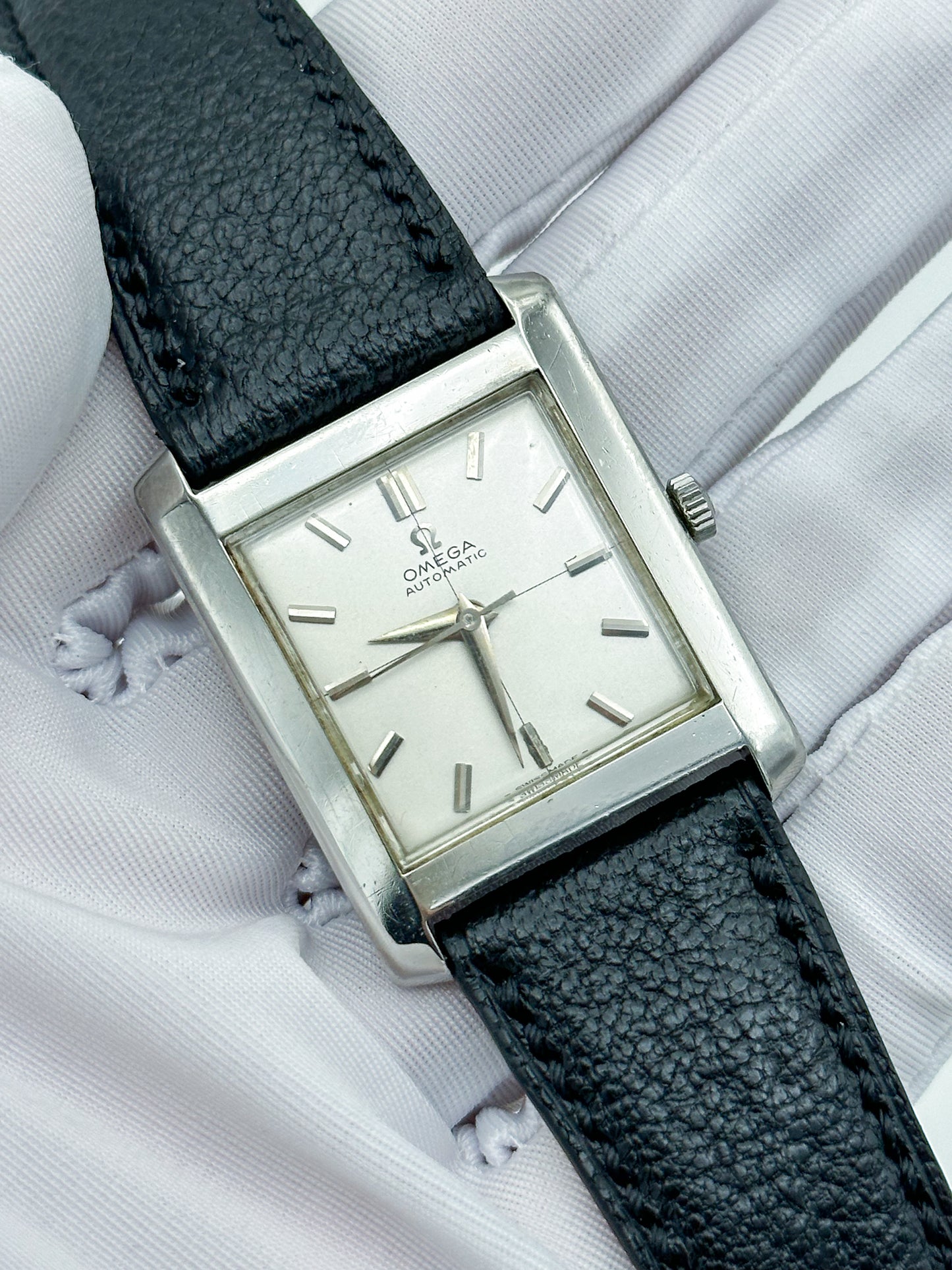 OMEGA AUTOMATIC CROSSHAIR DIAL REF. 3999 SC61