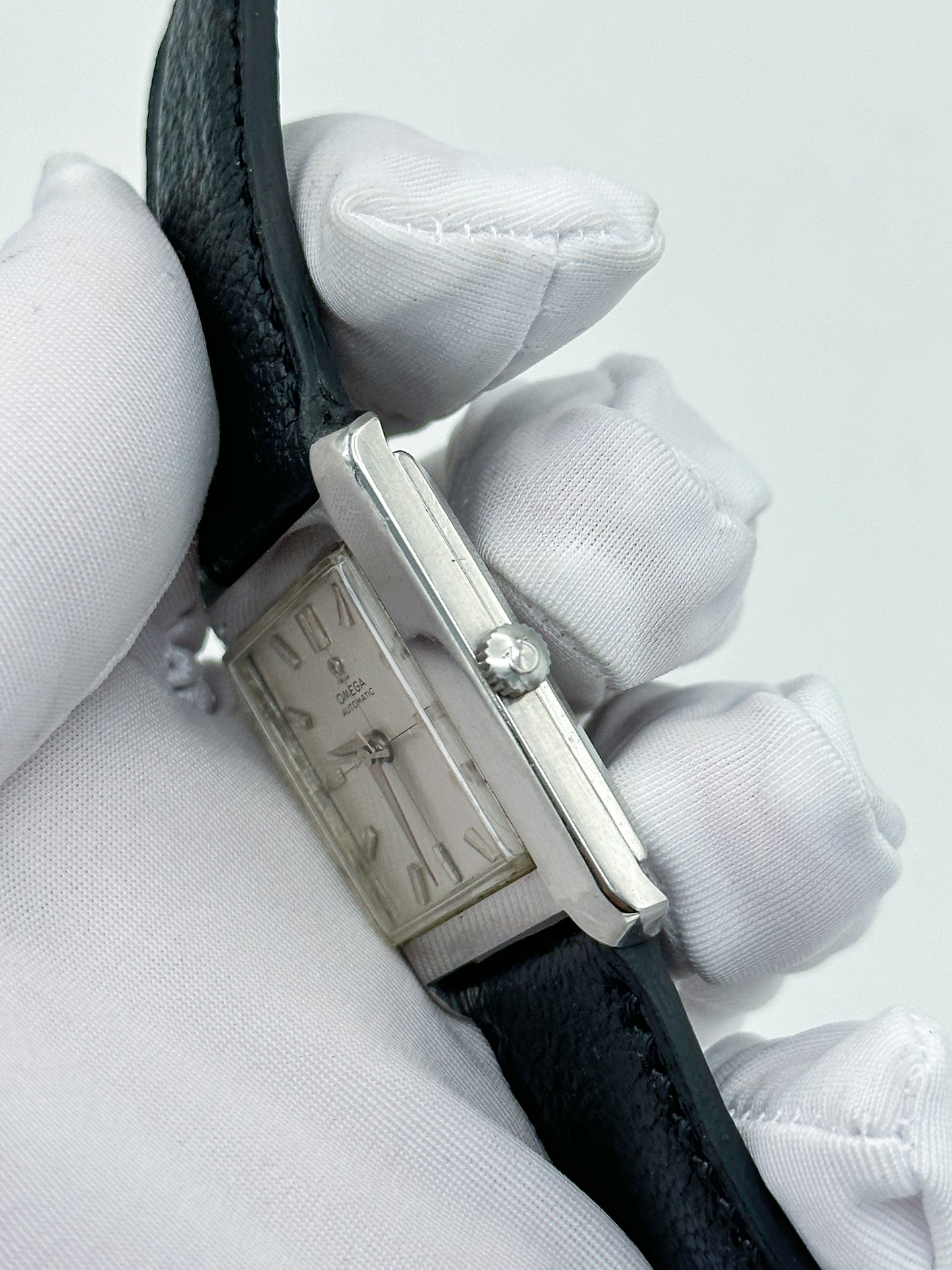 OMEGA AUTOMATIC CROSSHAIR DIAL REF. 3999 SC61