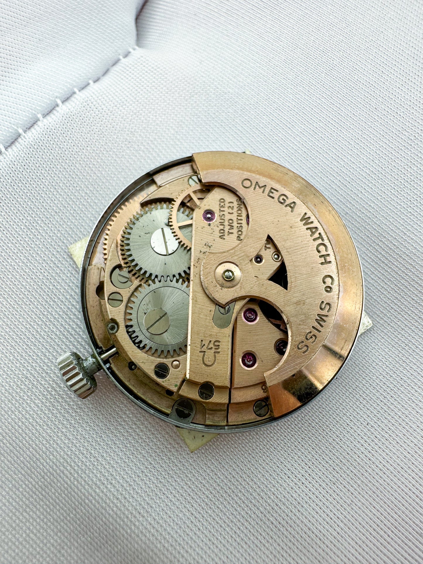 OMEGA AUTOMATIC CROSSHAIR DIAL REF. 3999 SC61