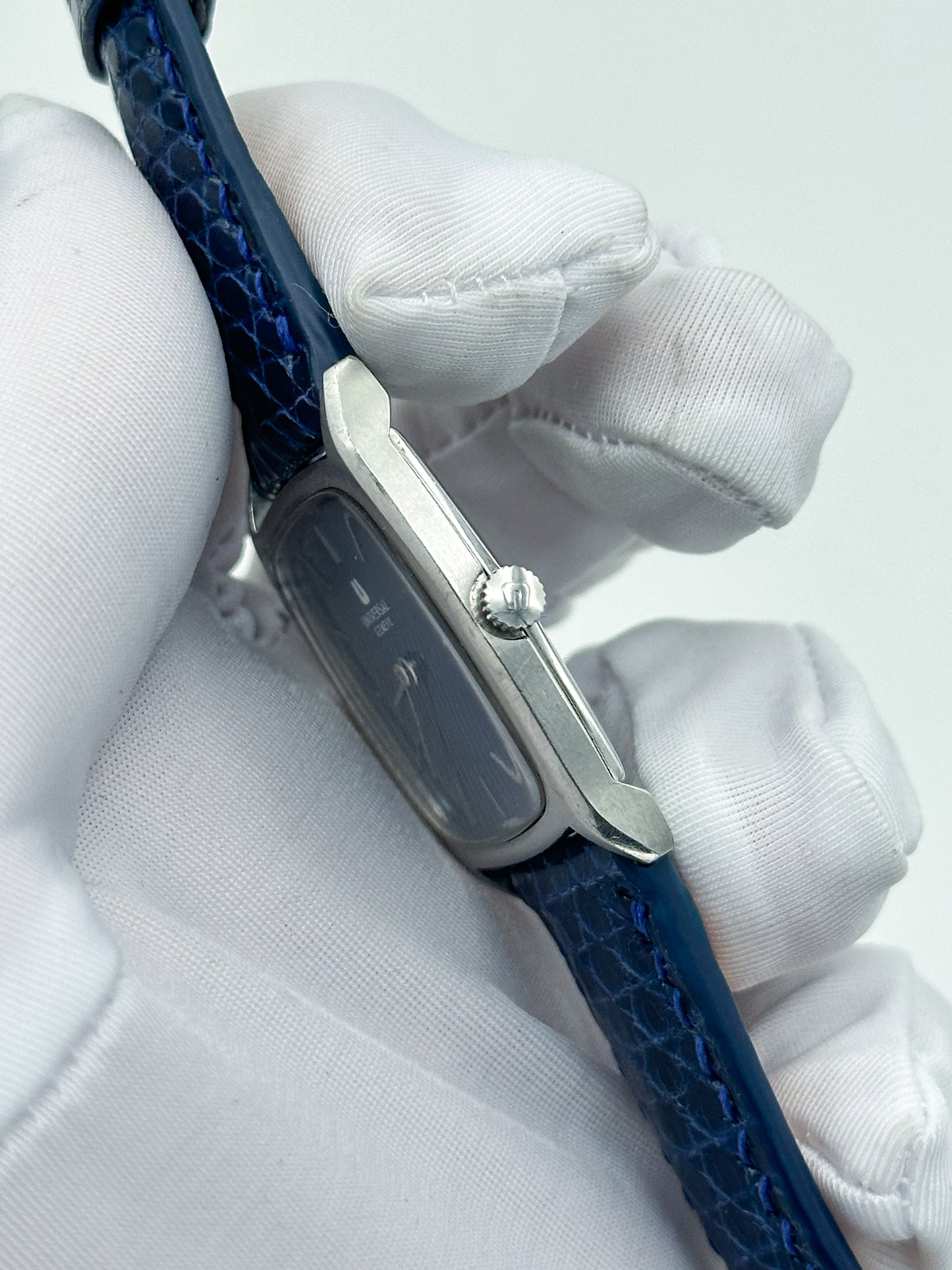 UNIVERSAL GENÈVE REF. 842114