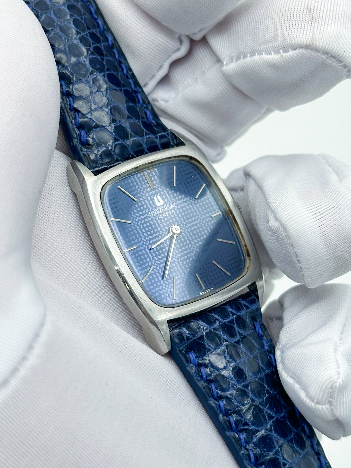 UNIVERSAL GENÈVE REF. 842114