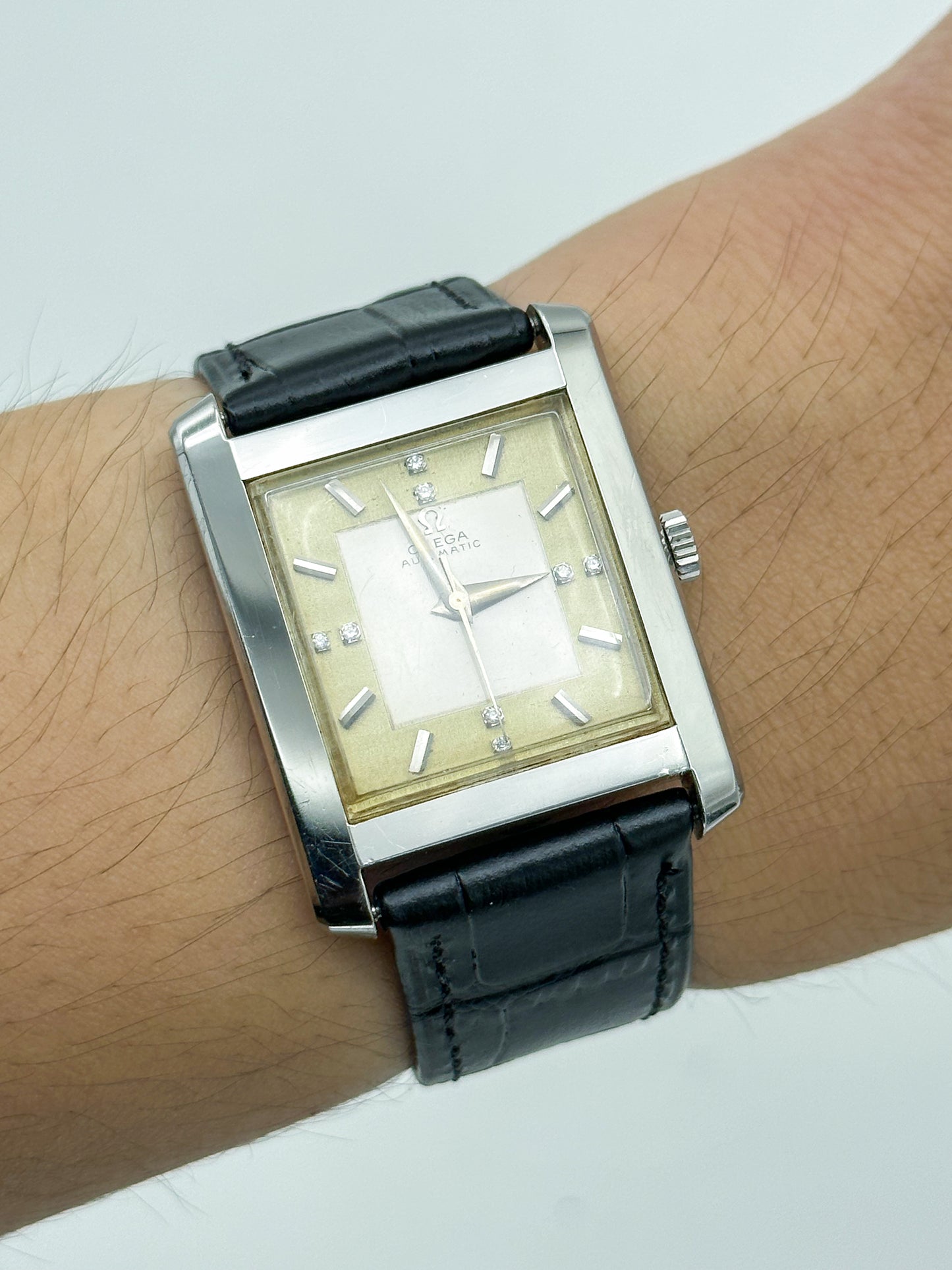 OMEGA AUTOMATIC MOD DIAL REF. 3999 5SC