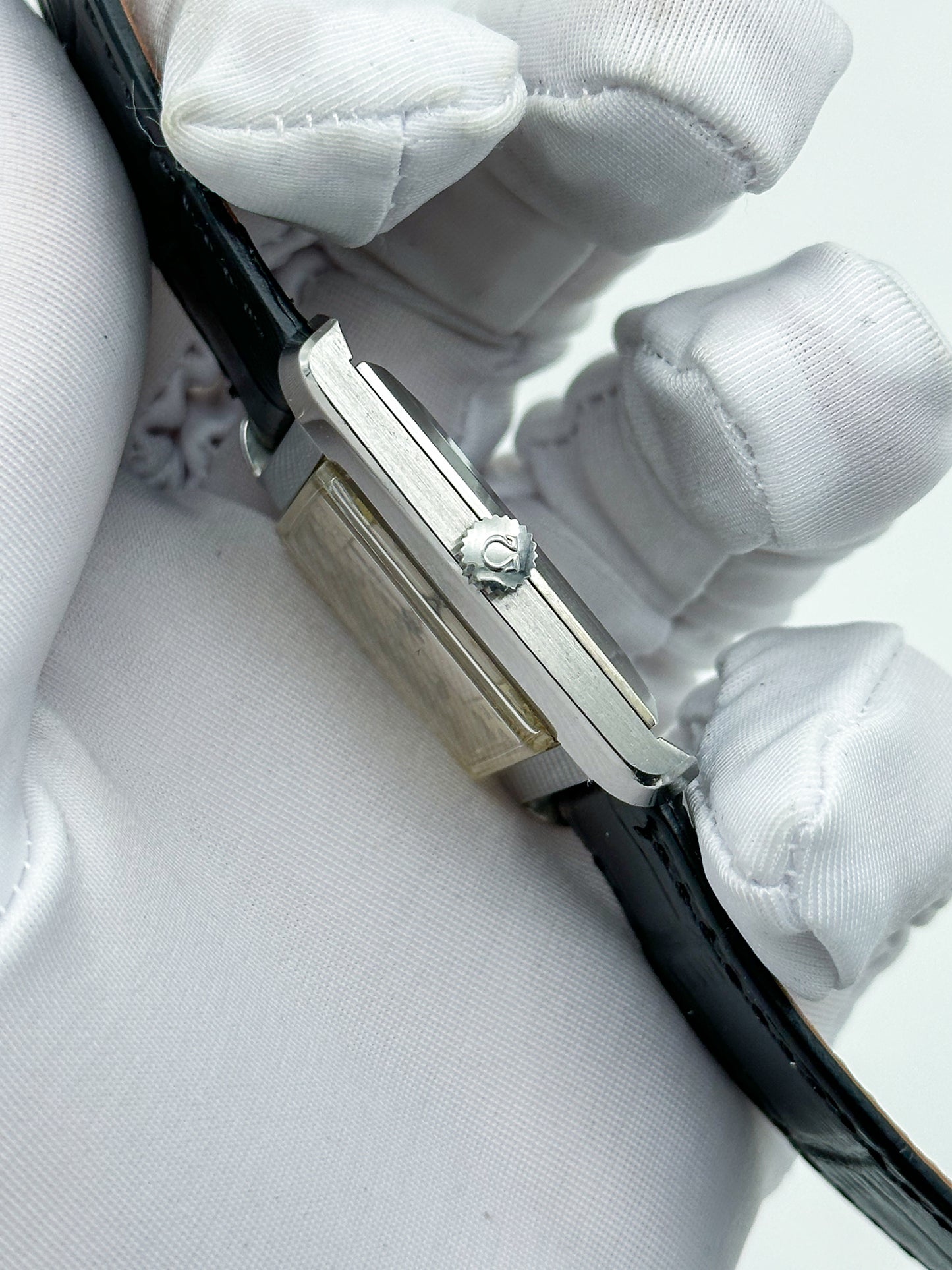 OMEGA AUTOMATIC MOD DIAL REF. 3999 5SC