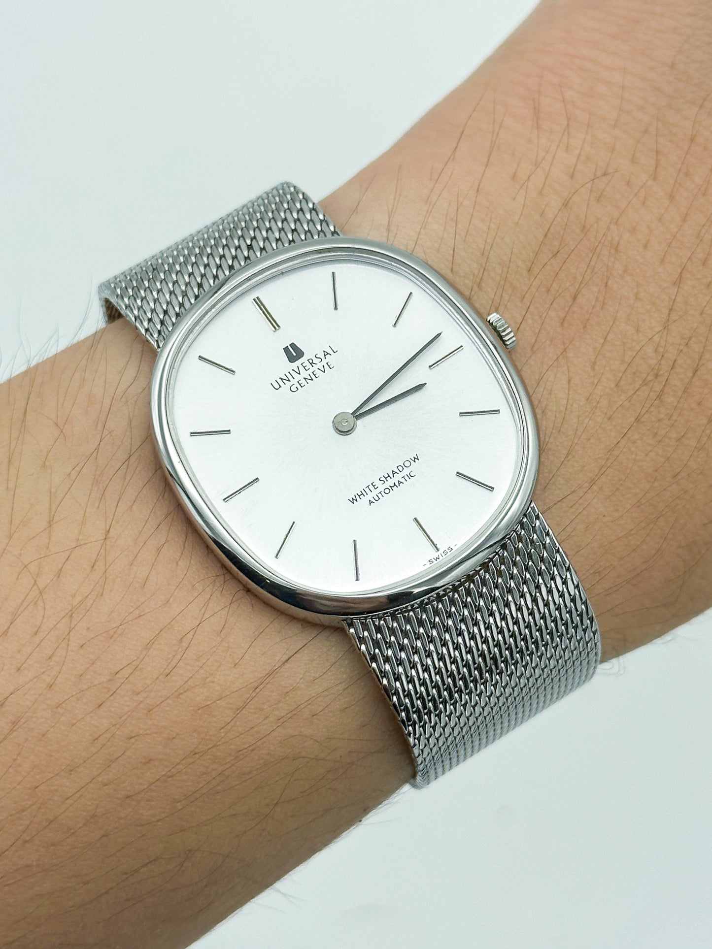 UNIVERSAL GENÈVE GILT SHADOW ULTRA-SLIM AUTOMATIC REF. 866104