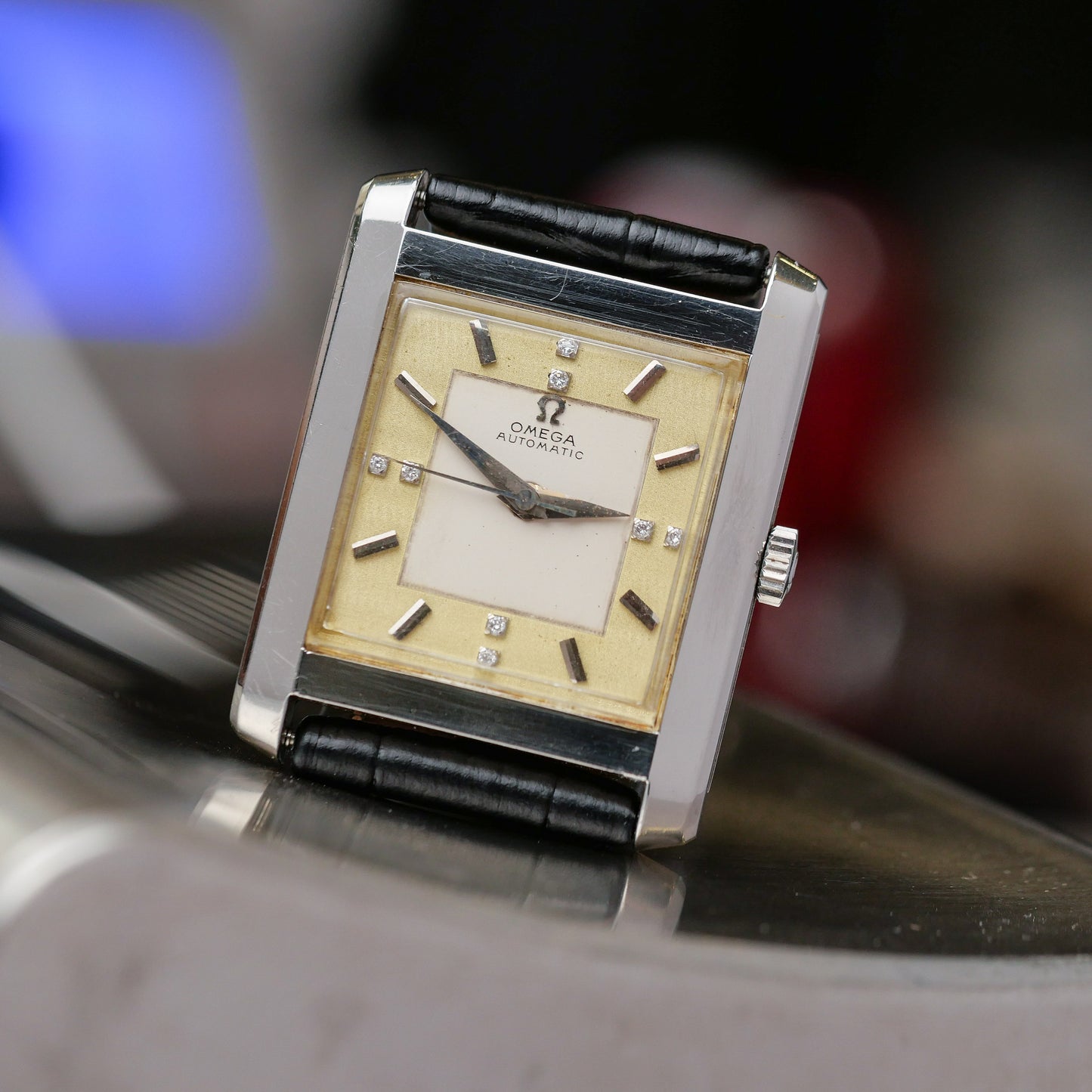 OMEGA AUTOMATIC MOD DIAL REF. 3999 5SC