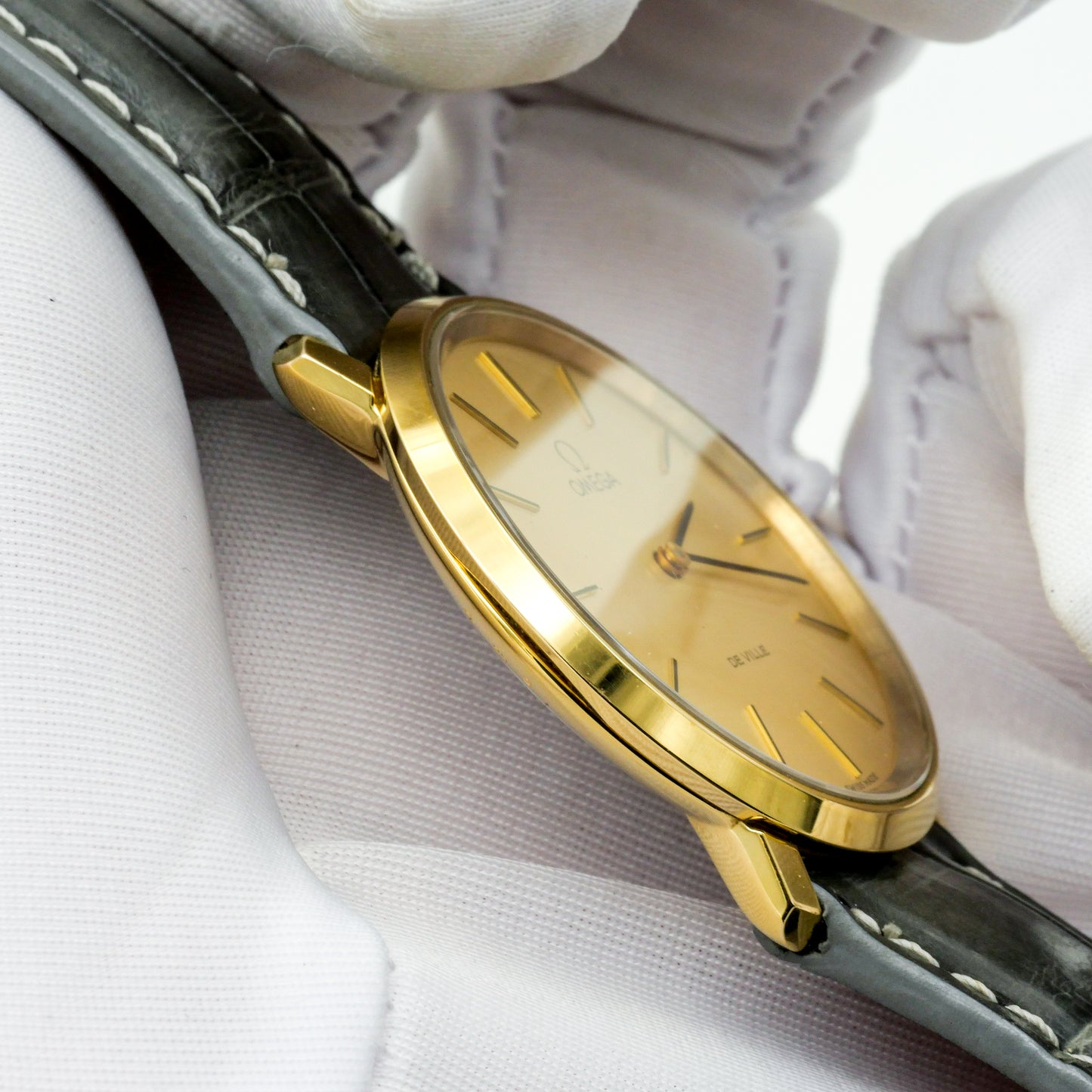 OMEGA DE VILLE REF. 111.0107
