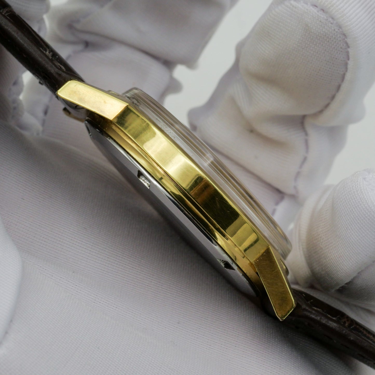 OMEGA GENÈVE REF. 136.0099