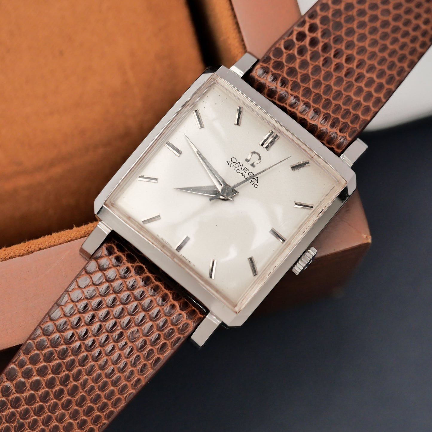 OMEGA AUTOMATIC REF. 3971-10-SC