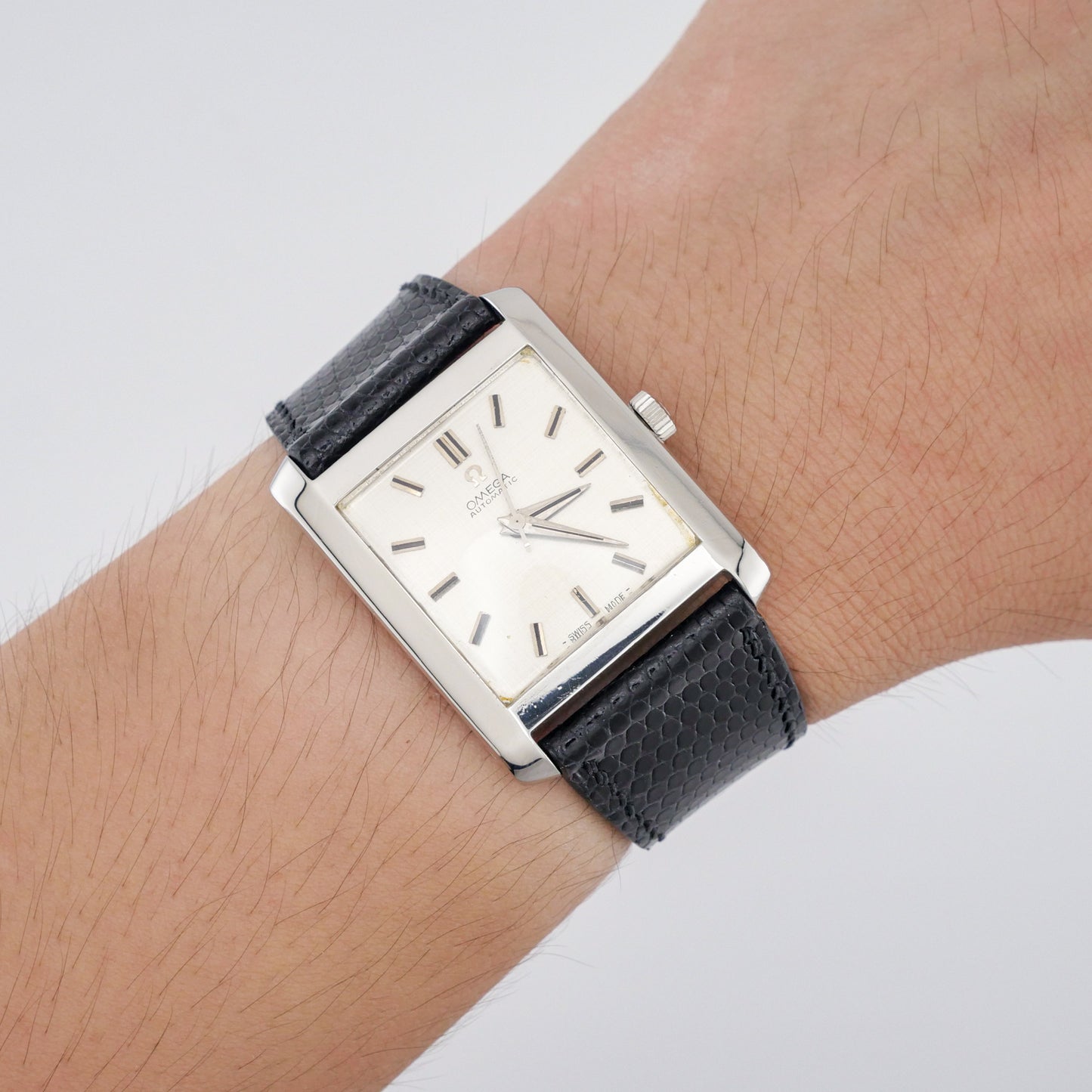 OMEGA CLASSIC AUTOMATIC REF. 3999-SC-61