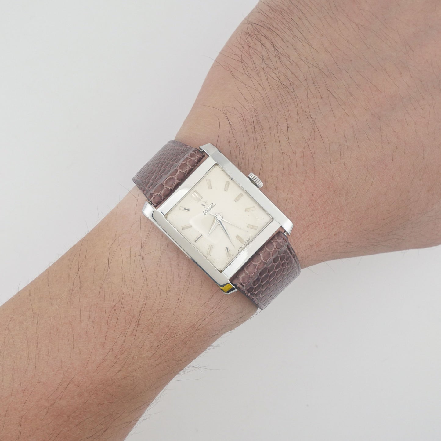OMEGA CLASSIC AUTOMATIC REF. 3999-SC-61