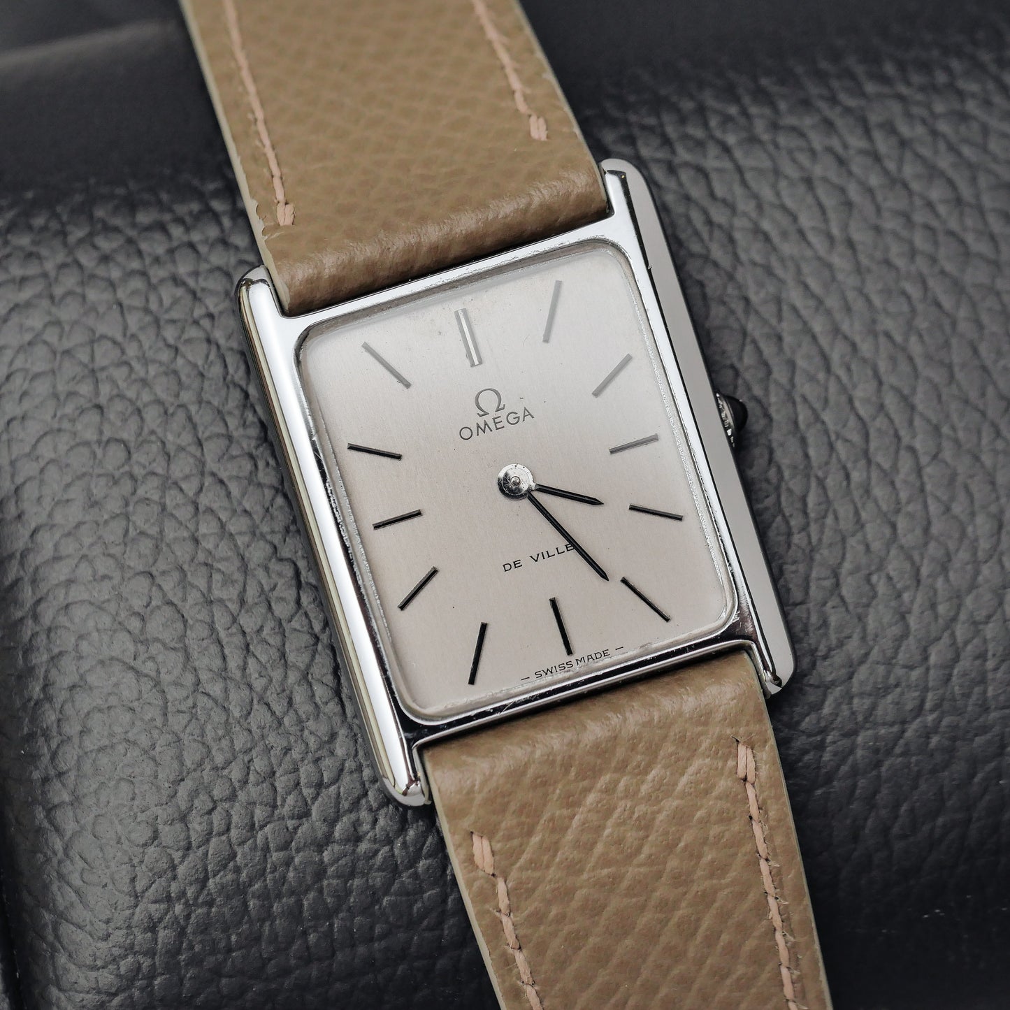 OMEGA DE VILLE REF. 511.0404