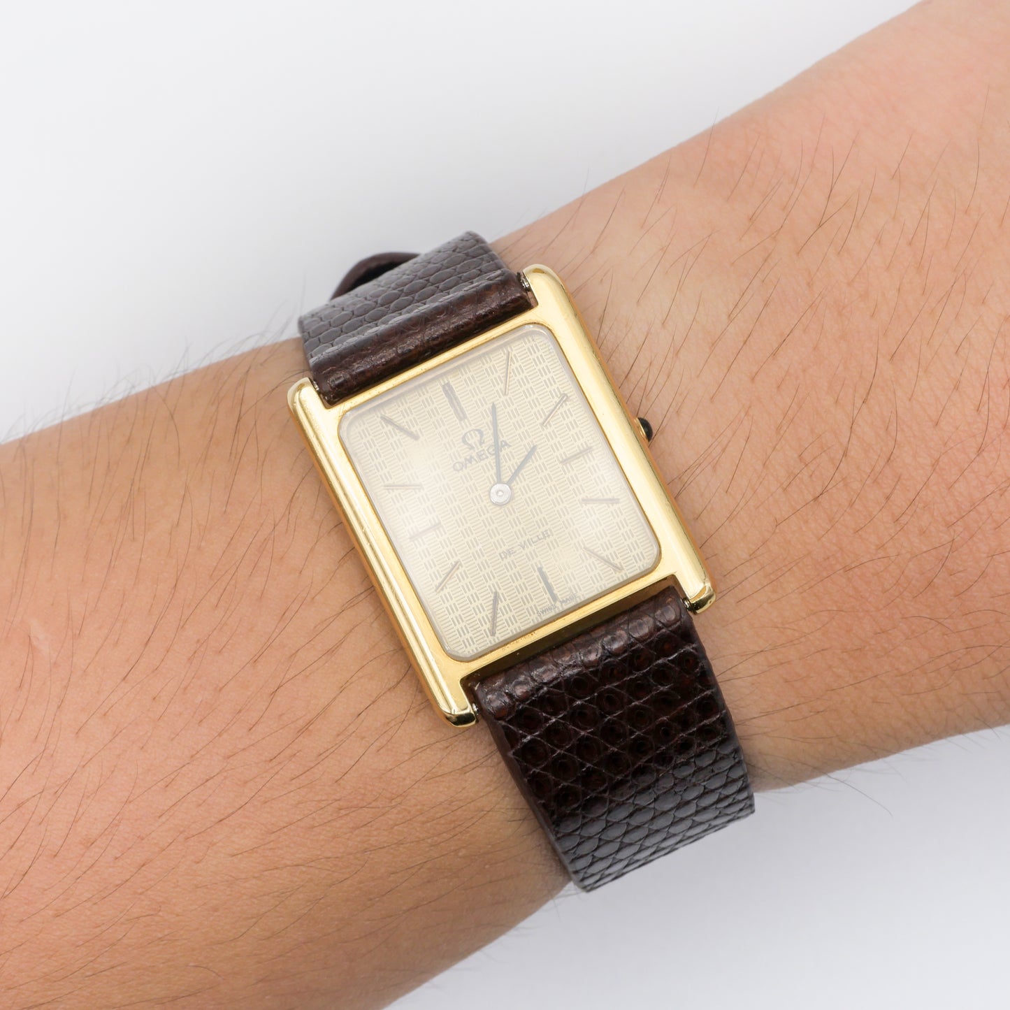 OMEGA DE VILLE REF. 511.0404