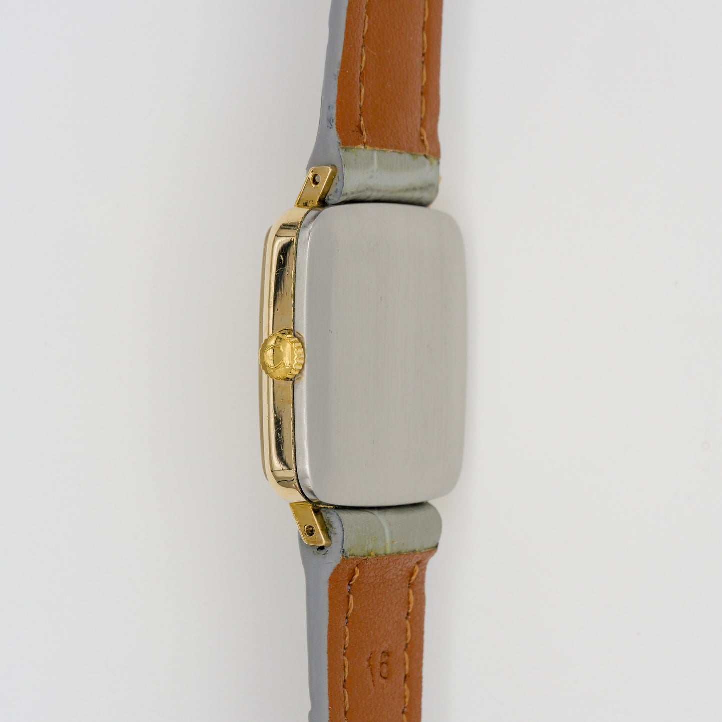 OMEGA GENÈVE REF. 511.415