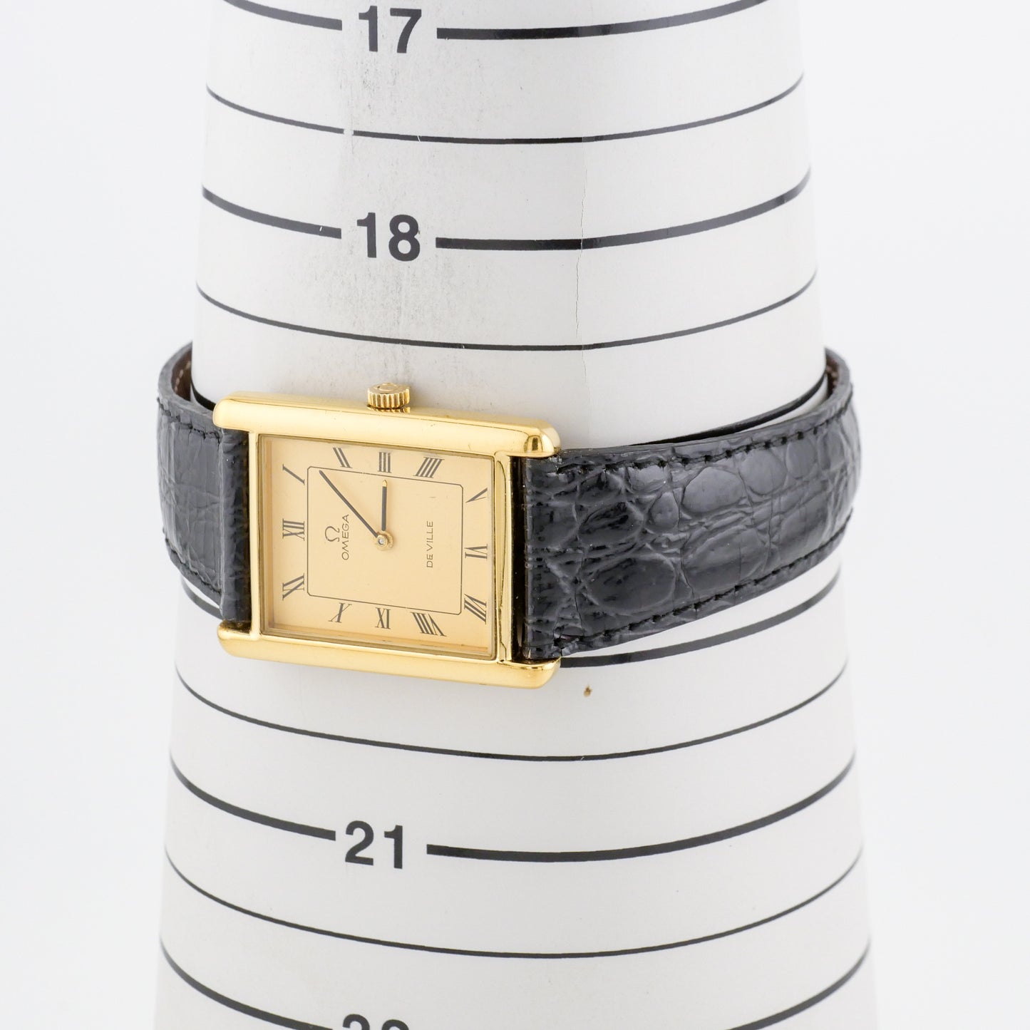 OMEGA DE VILLE REF. 111.0108