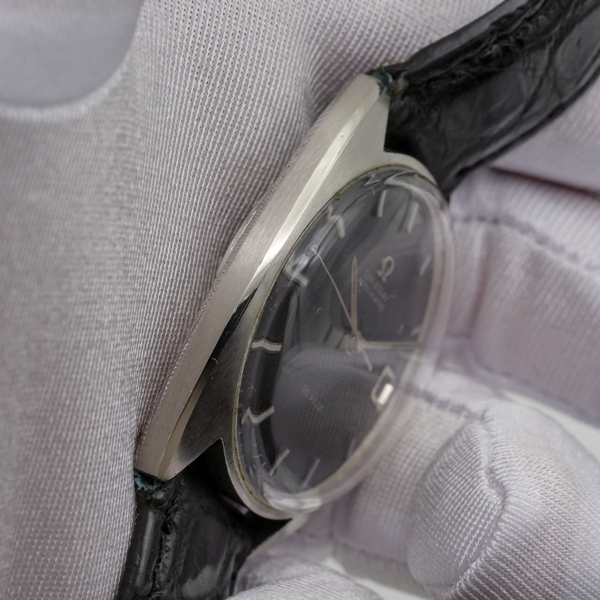 OMEGA DE VILLE AUTOMATIC BLACK DIAL REF. 166.029