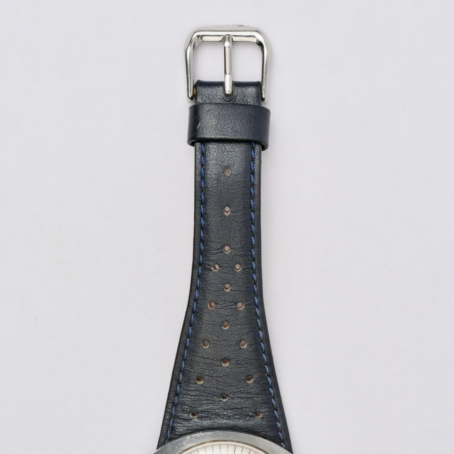 OMEGA GENÈVE DYNAMIC TWO-TONE DIAL REF 166.036