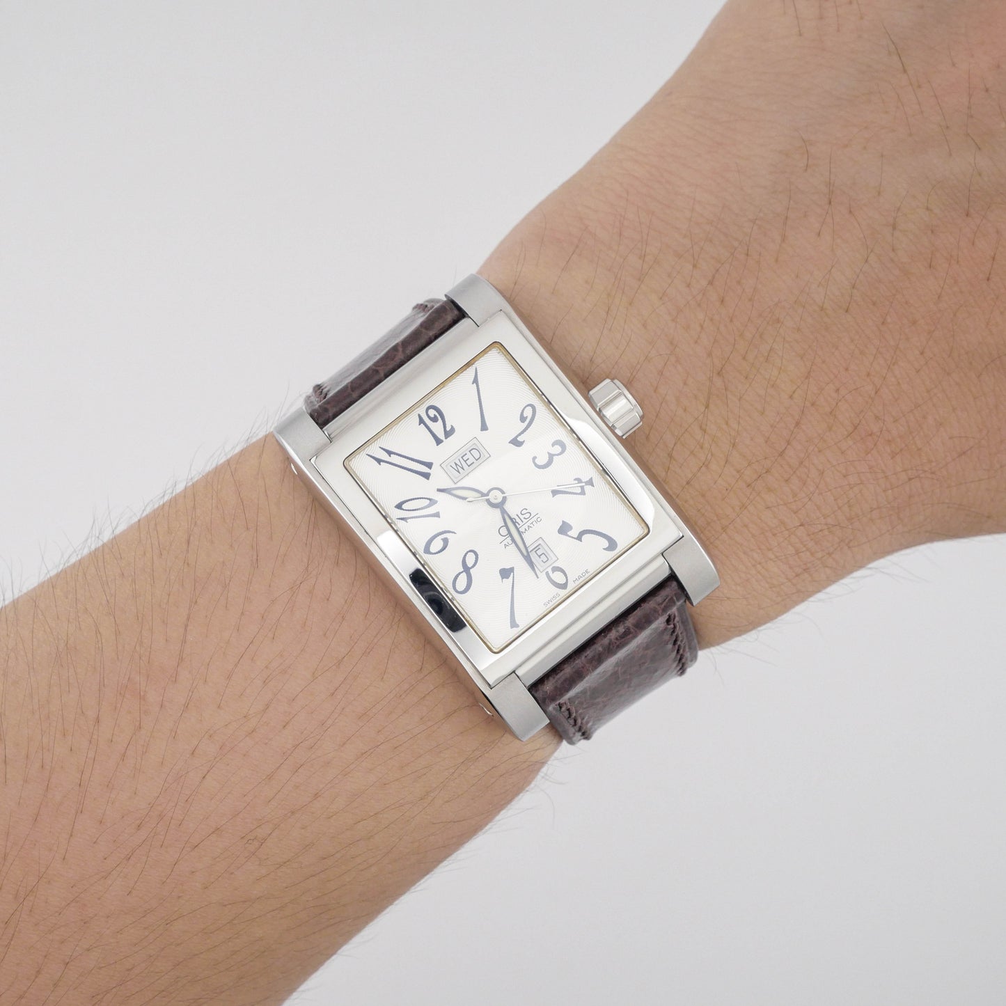 ORIS MILES RECTANGULAR AUTOMATIC REF. 585-7525-40-02