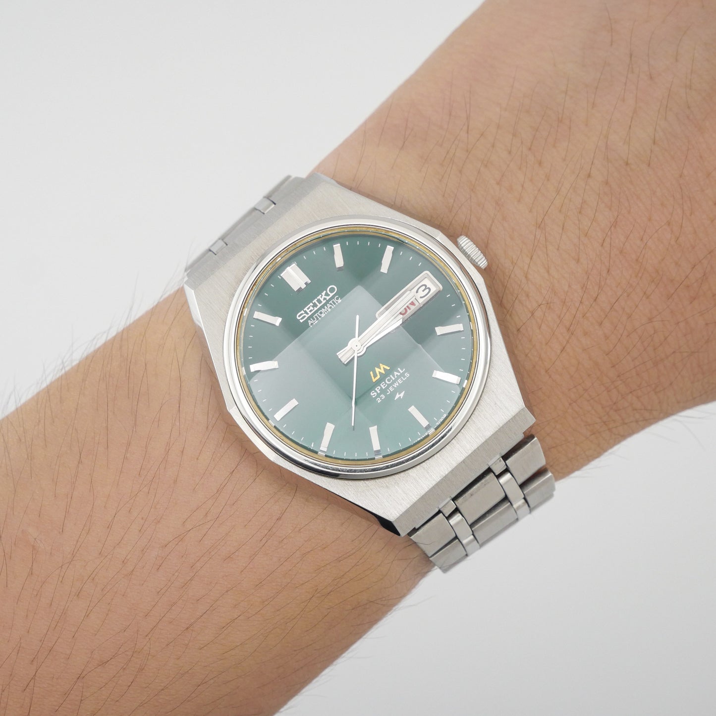 SEIKO LORD MATIC LM SPECIAL 23 JEWELS AUTOMATIC REF. 5216-7110