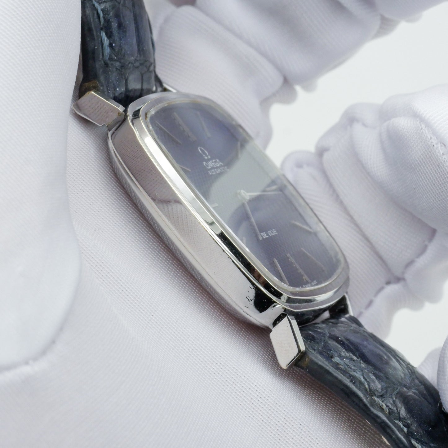 OMEGA DE VILLE AUTOMATIC PATTERN DIAL REF. 151.0045