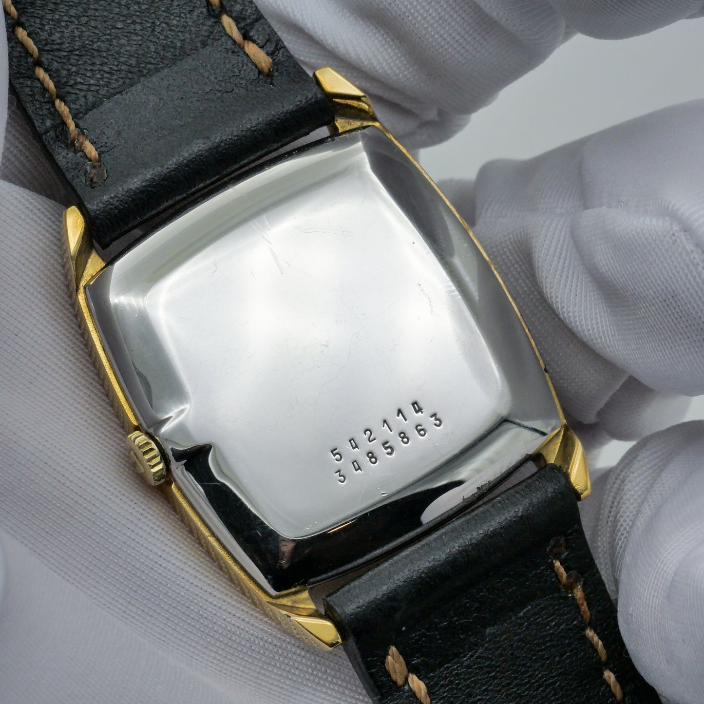 UNIVERSAL GENÈVE REF. 542114