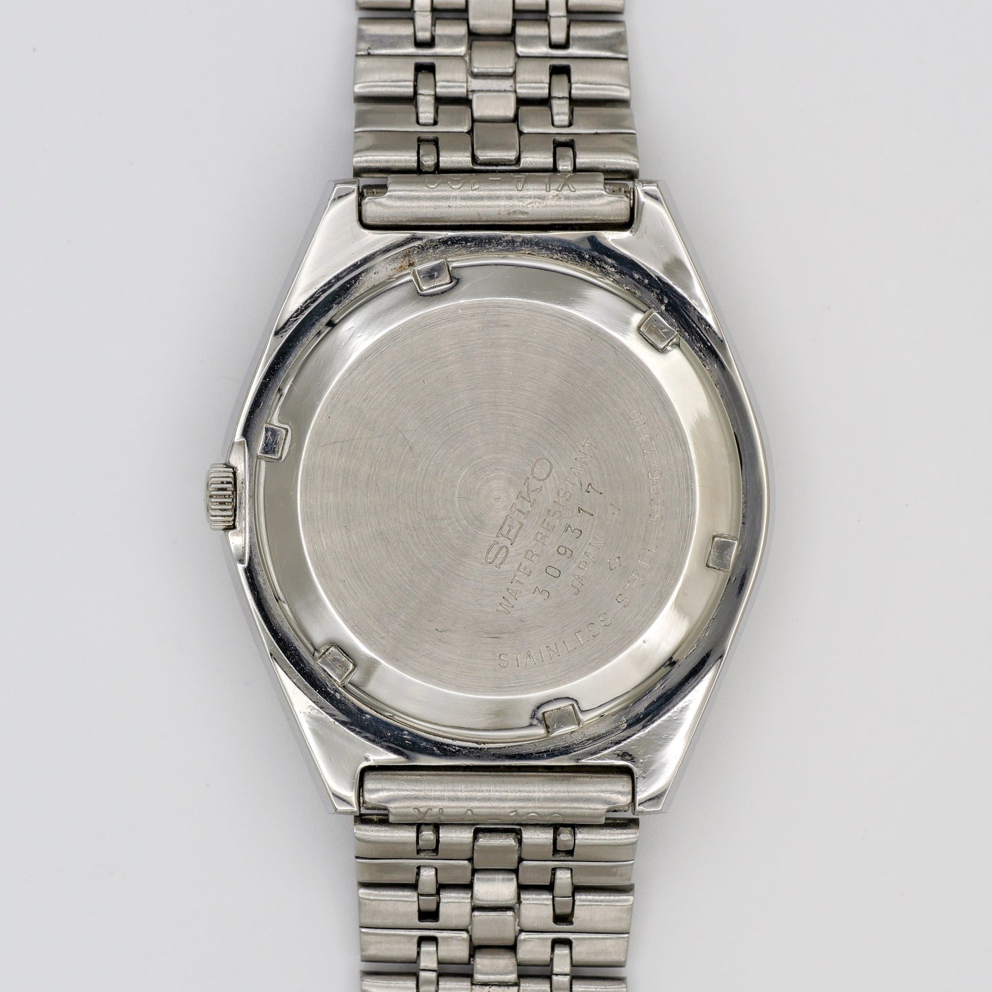 SEIKO LORD MATIC LM 23 JEWELS AUTOMATIC DAY-DATE FACETED CRYSTAL REF. 5606-7310