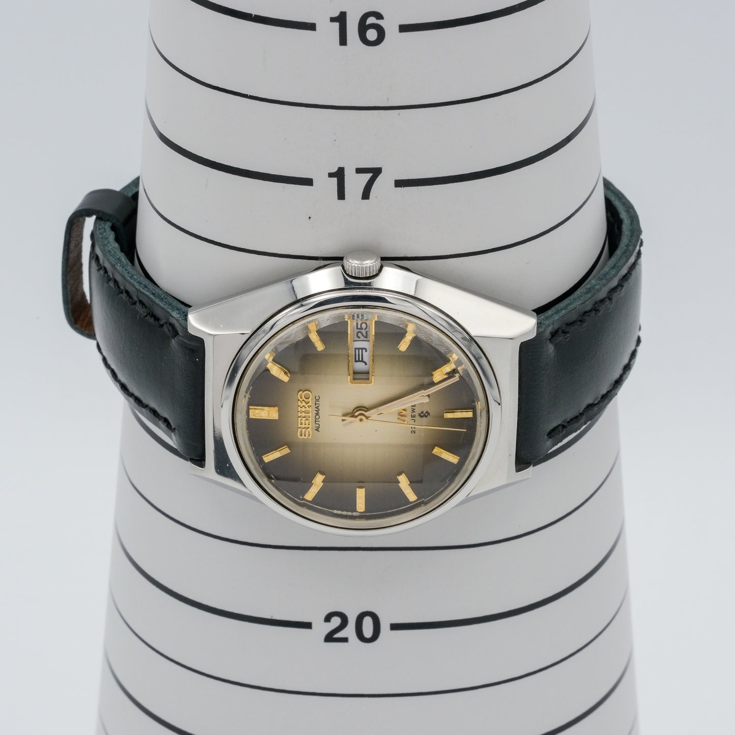 SEIKO LORD MATIC LM 23 JEWELS AUTOMATIC REF. 5606-7310
