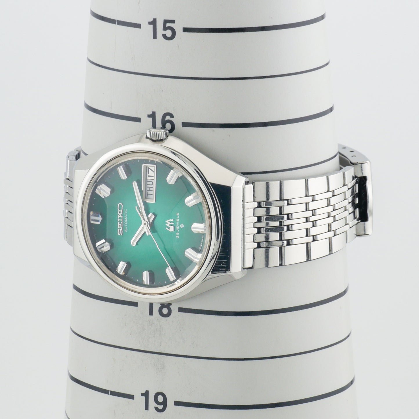 SEIKO LORD MATIC LM 23 JEWELS AUTOMATIC REF. 5606-7320