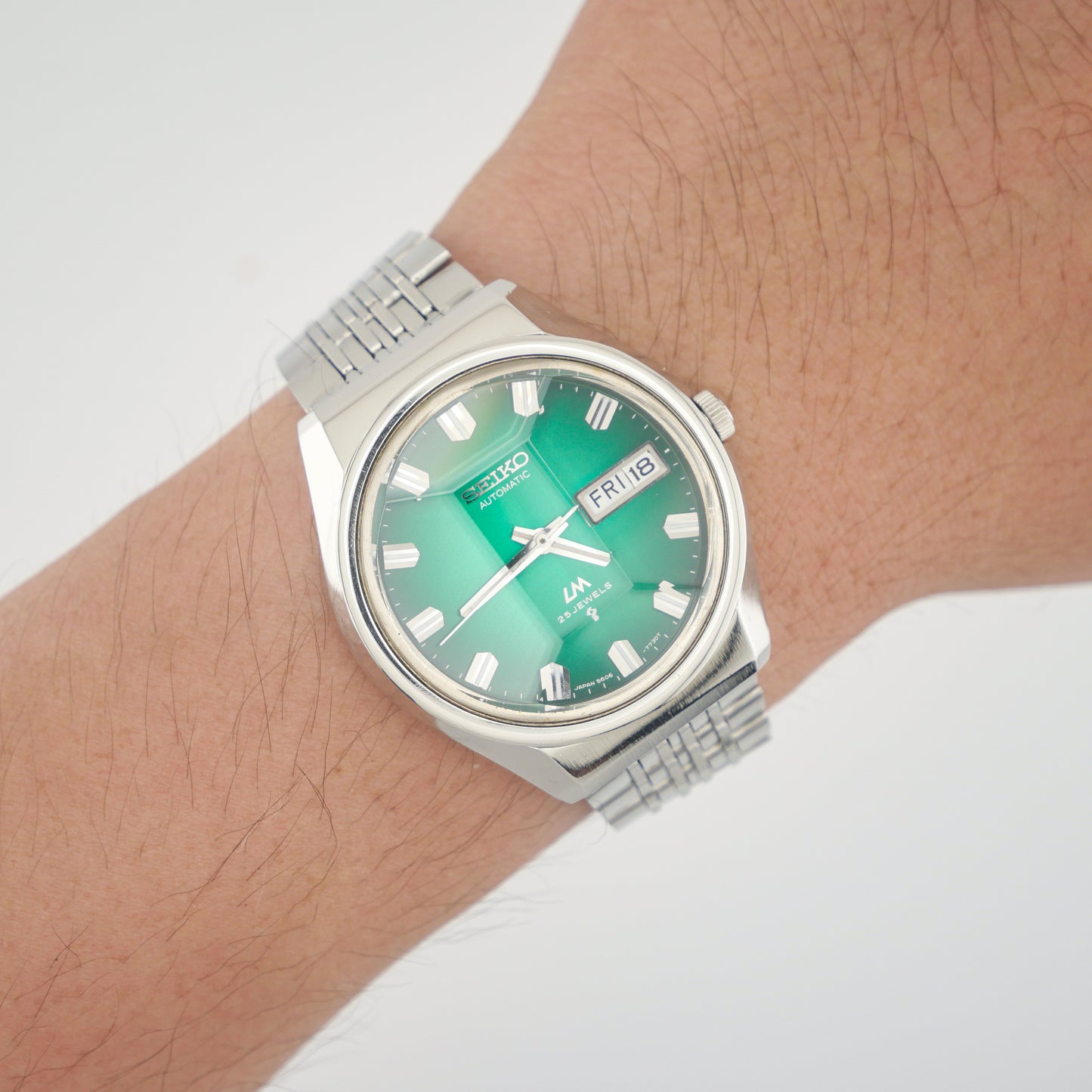 SEIKO LORD MATIC LM 23 JEWELS AUTOMATIC REF. 5606-7320