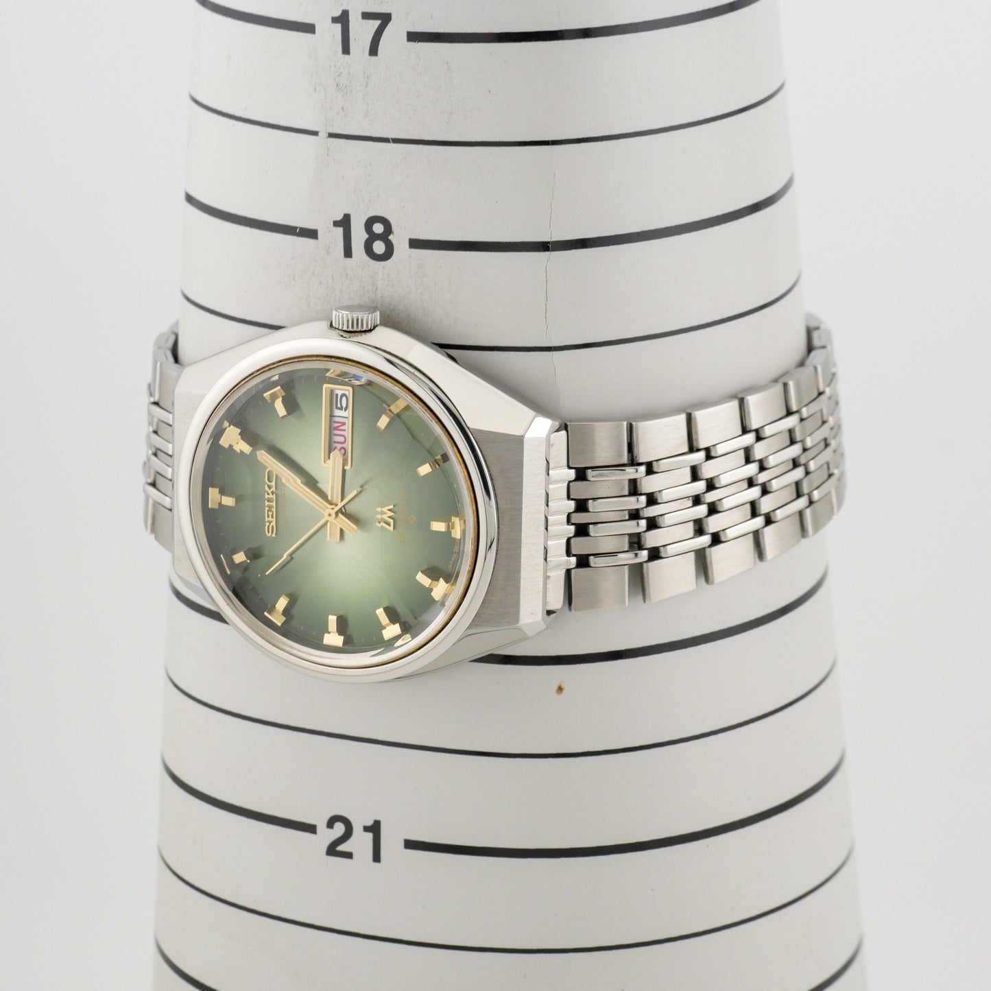 SEIKO LORD MATIC LM 23 JEWELS AUTOMATIC REF. 5606-7320
