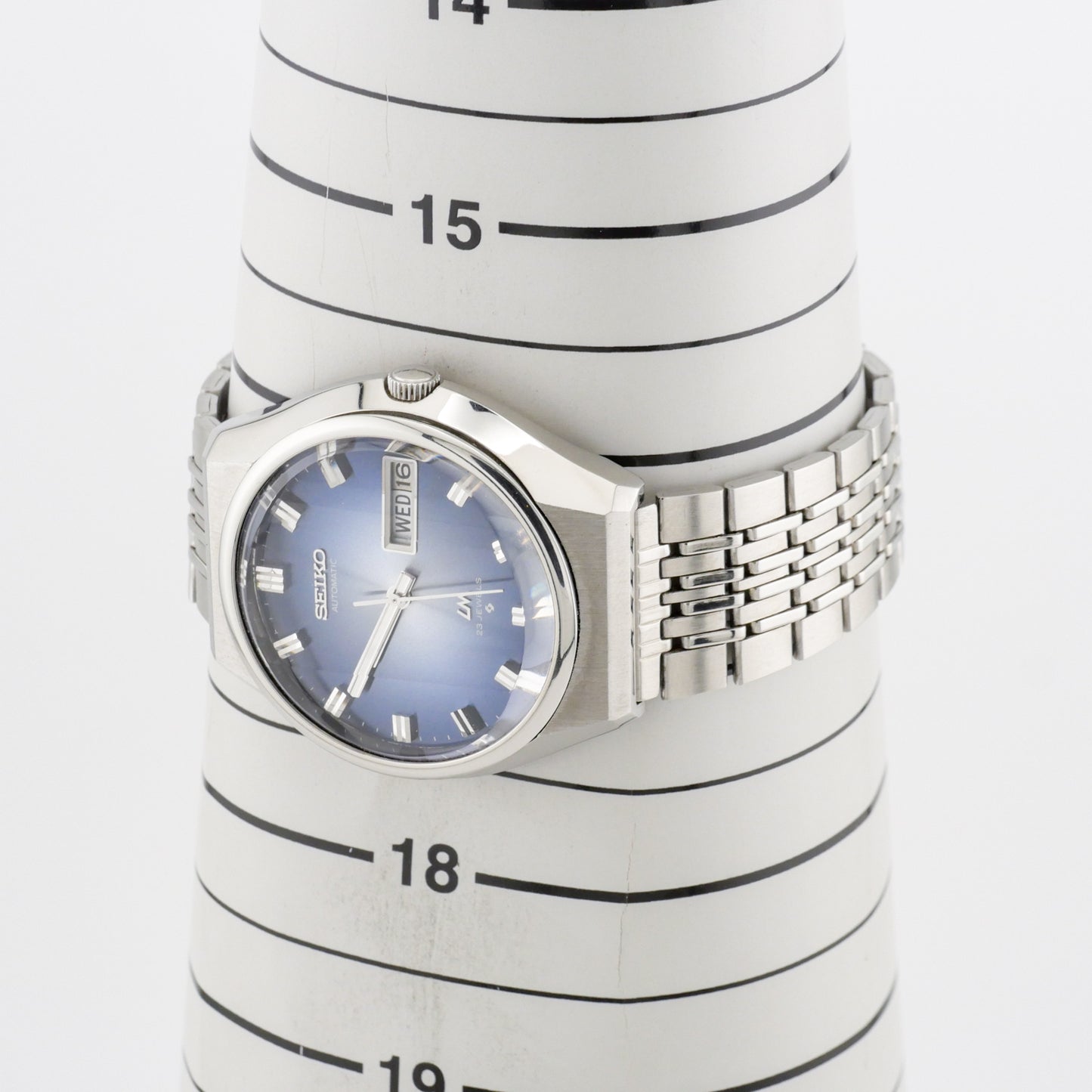SEIKO LORD MATIC LM 23 JEWELS AUTOMATIC REF. 5606-8060