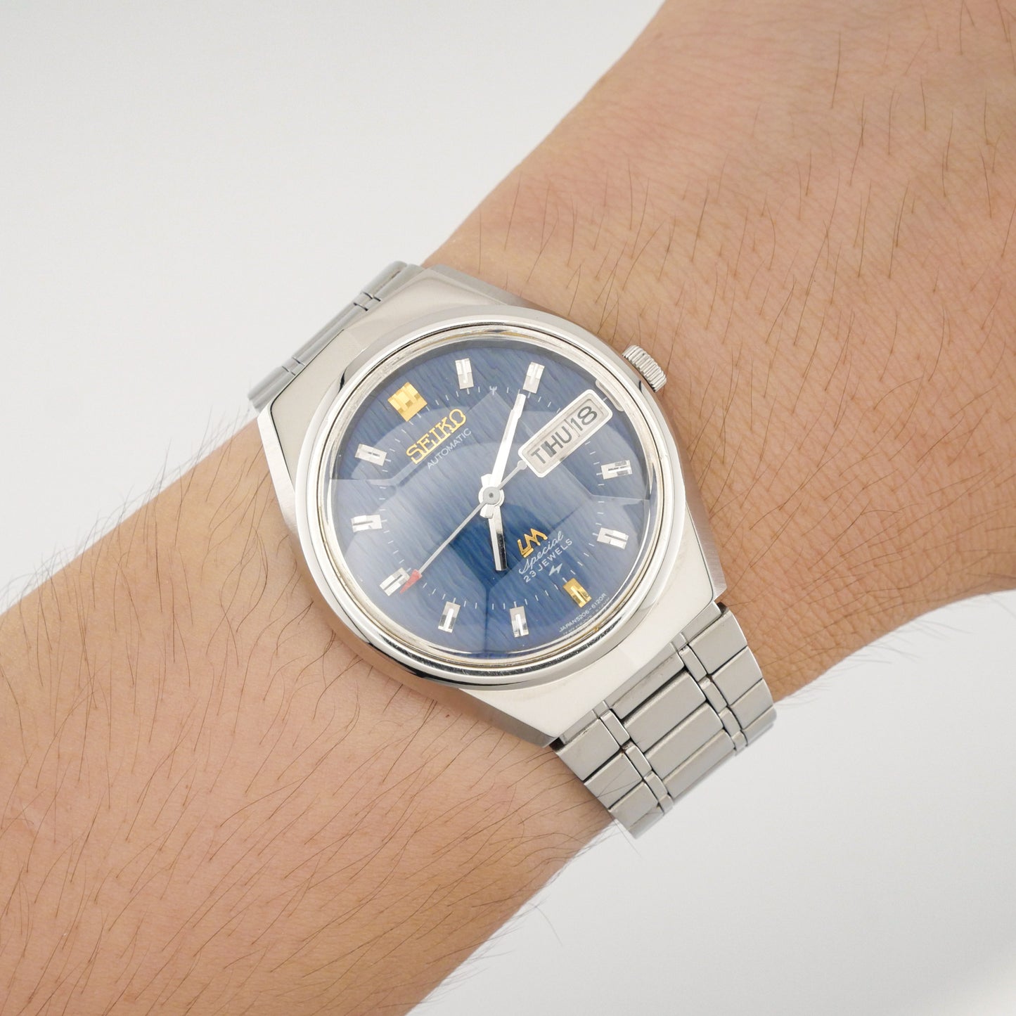 SEIKO LORD MATIC LM SPECIAL 23 JEWELS AUTOMATIC REF. 5206-6100