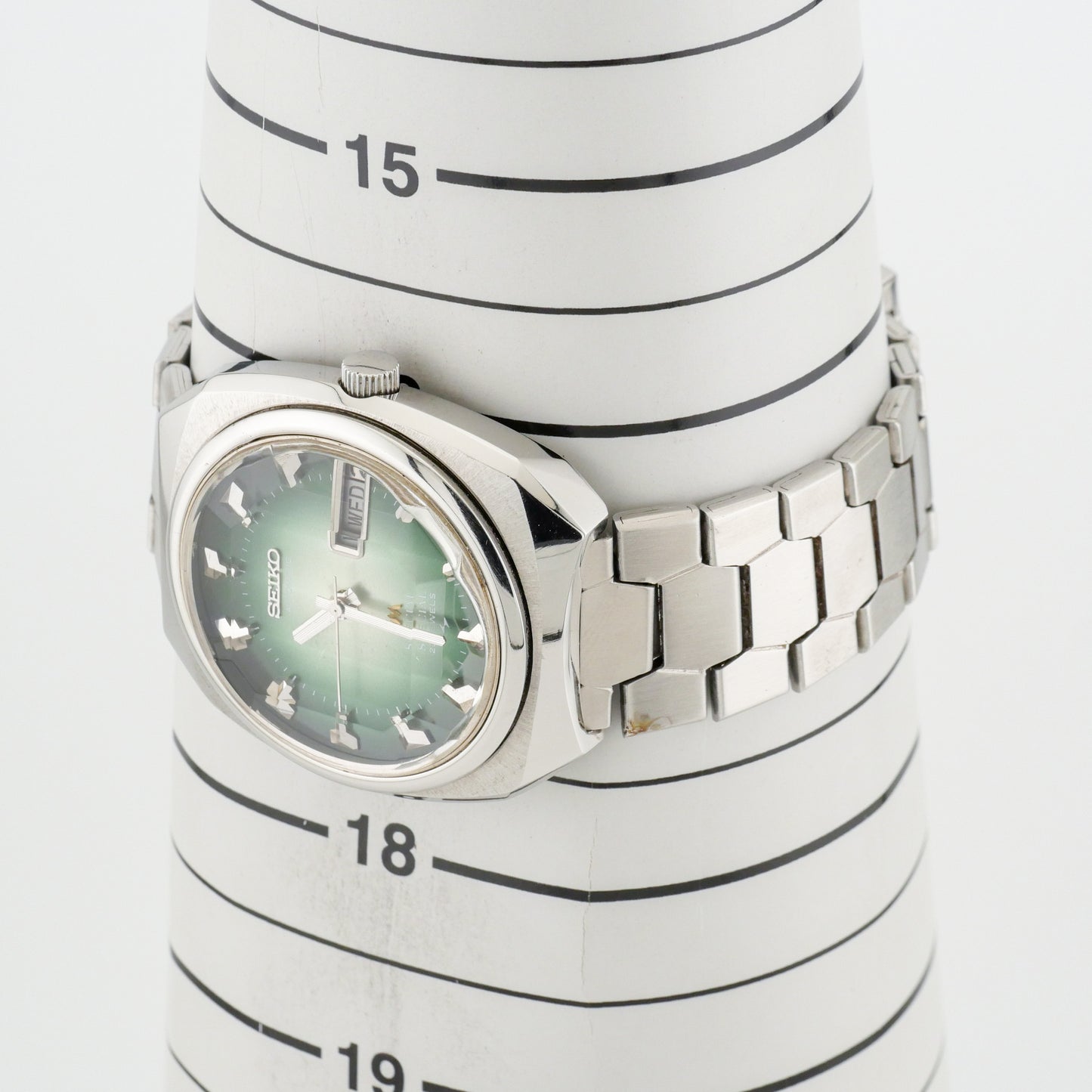 SEIKO LORD MATIC LM SPECIAL 23 JEWELS AUTOMATIC REF. 5216-6000
