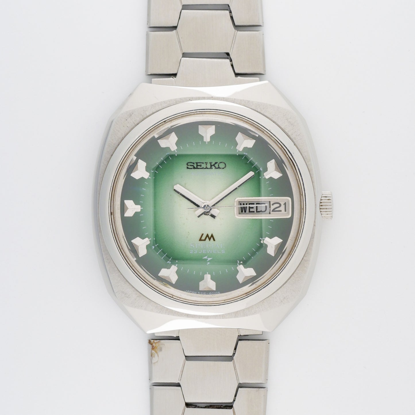 SEIKO LORD MATIC LM SPECIAL 23 JEWELS AUTOMATIC REF. 5216-6000