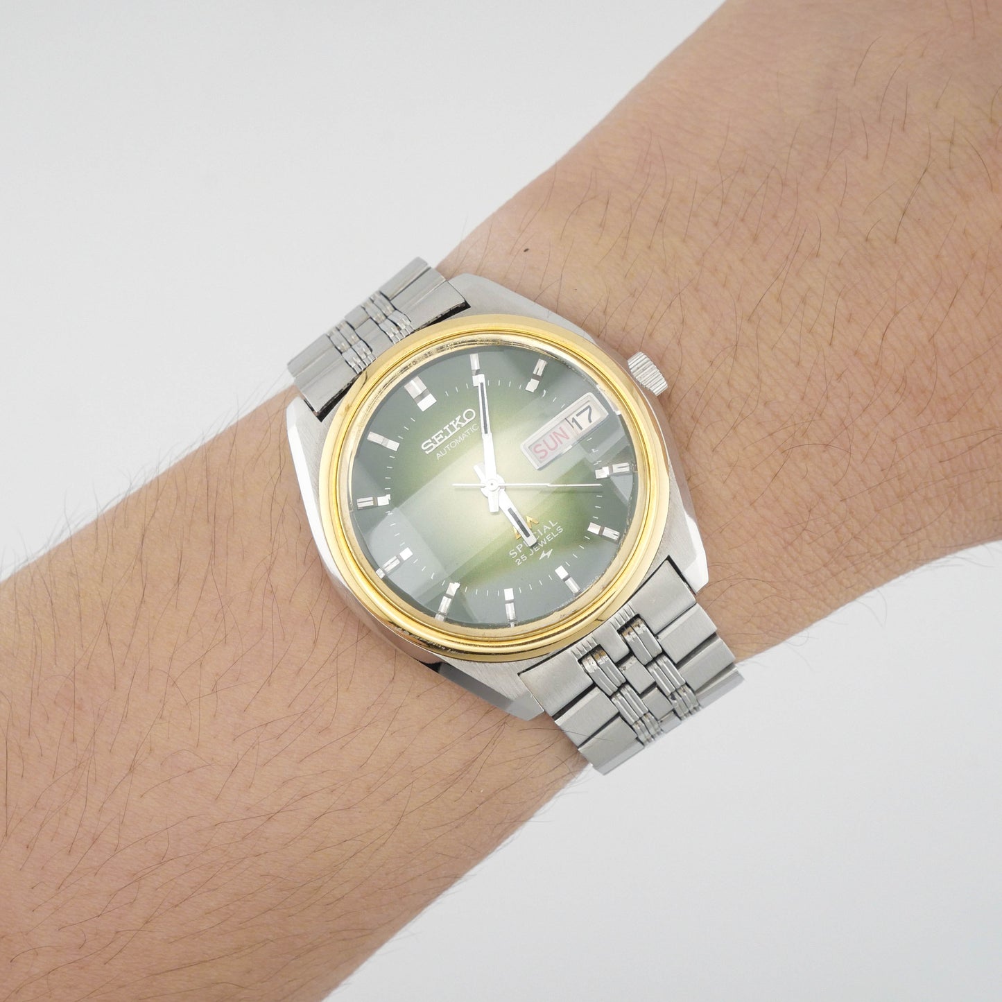 SEIKO LORD MATIC LM SPECIAL 25 JEWELS AUTOMATIC REF. 5216-6010