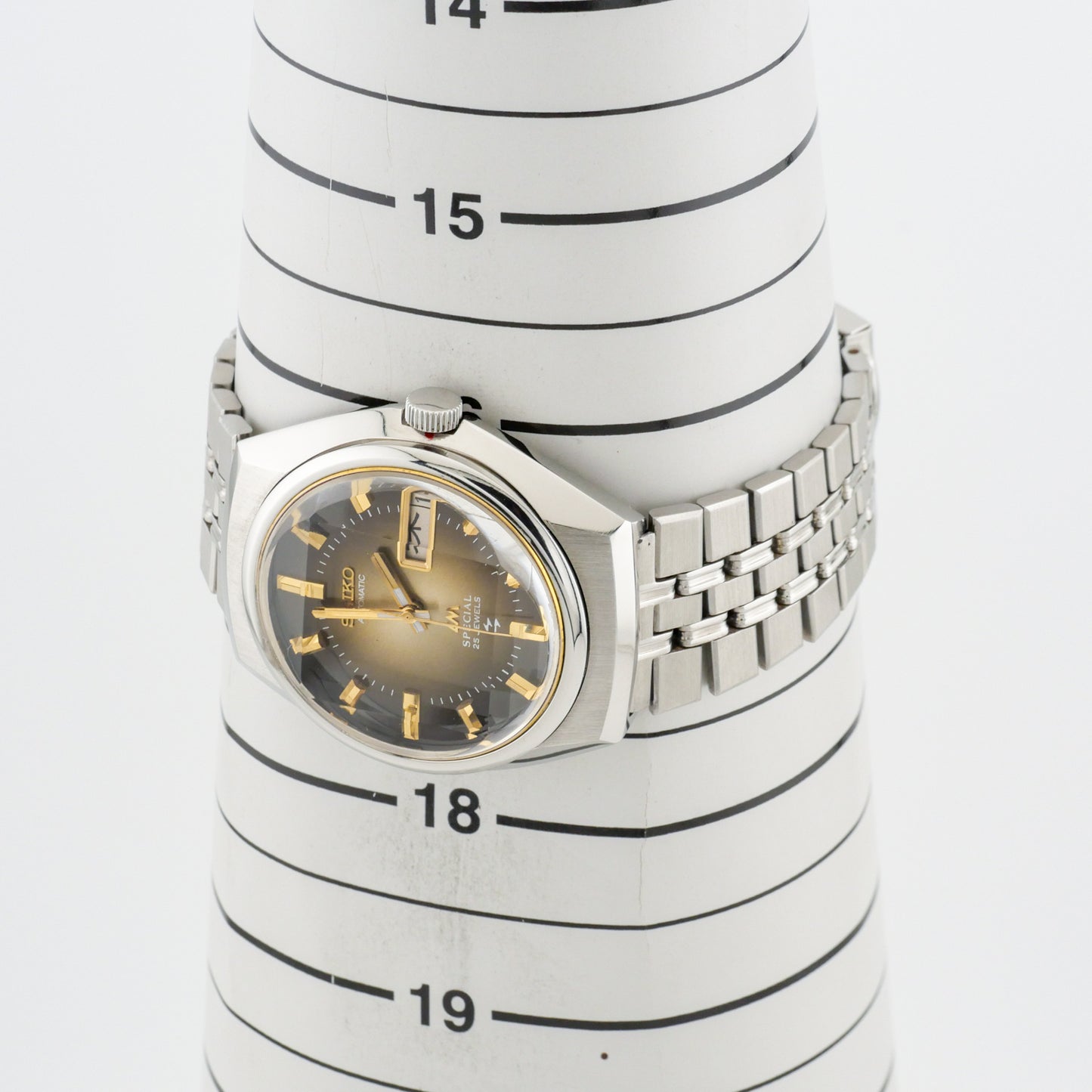 SEIKO LORD MATIC LM SPECIAL 25 JEWELS AUTOMATIC REF. 5216-6020
