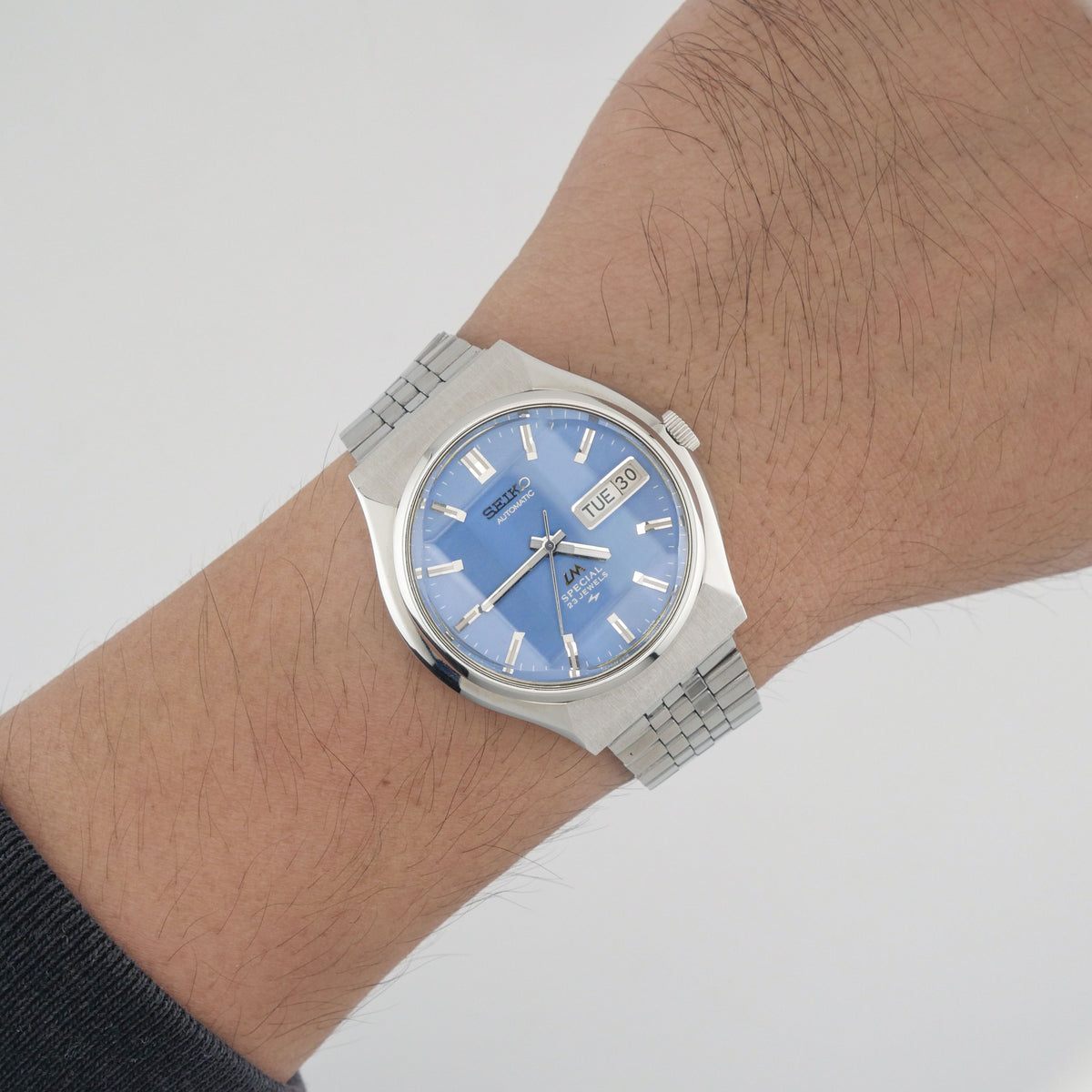 SEIKO LORD MATIC LM SPECIAL 23 JEWELS AUTOMATIC REF. 5216-7040