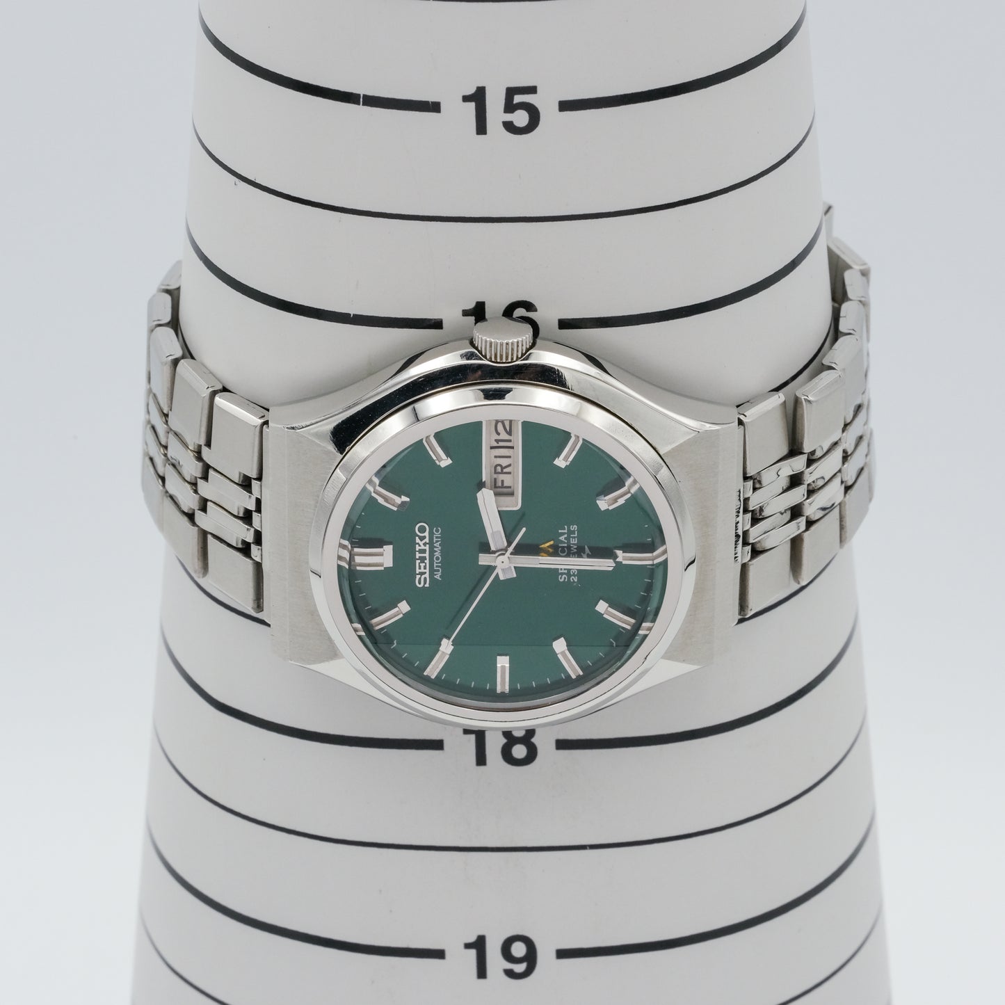 SEIKO LORD MATIC LM SPECIAL 23 JEWELS AUTOMATIC REF. 5216-7040