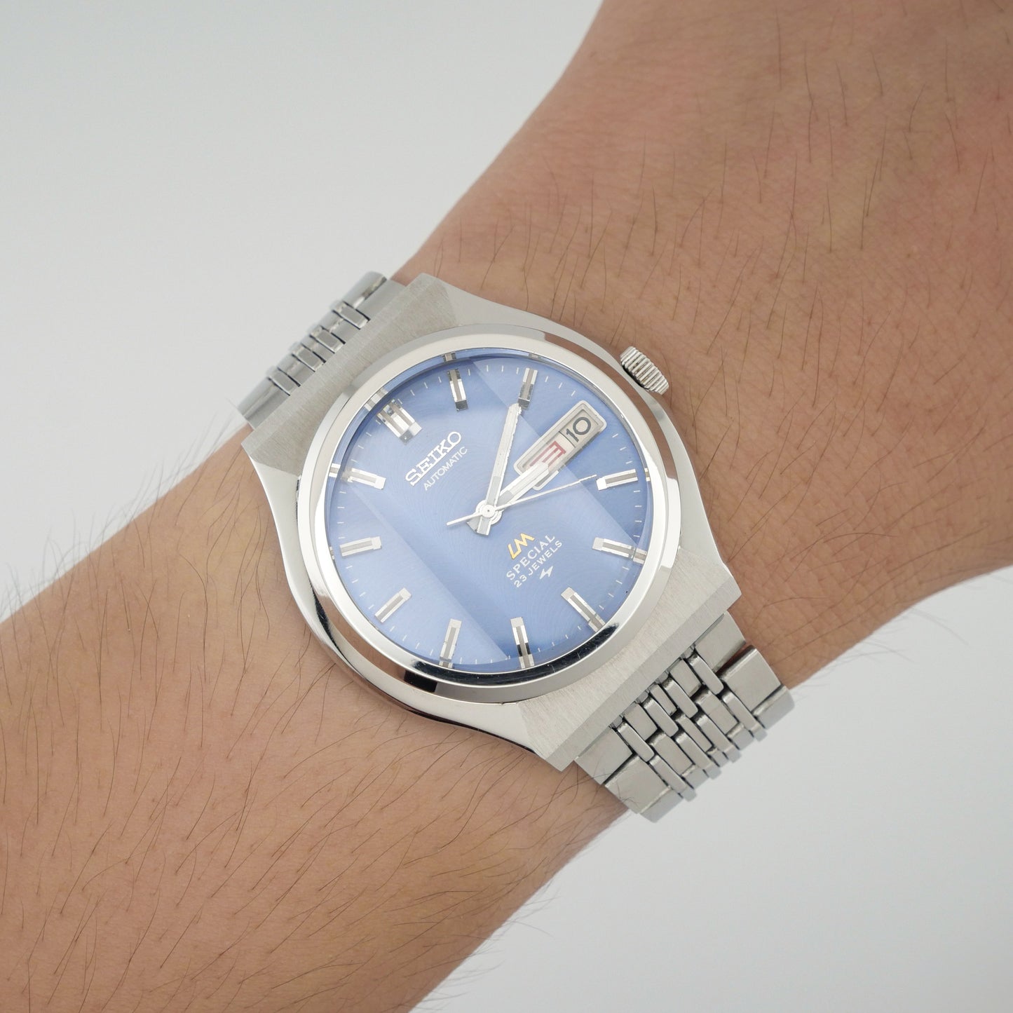 SEIKO LORD MATIC LM SPECIAL 23 JEWELS AUTOMATIC REF. 5216-7040