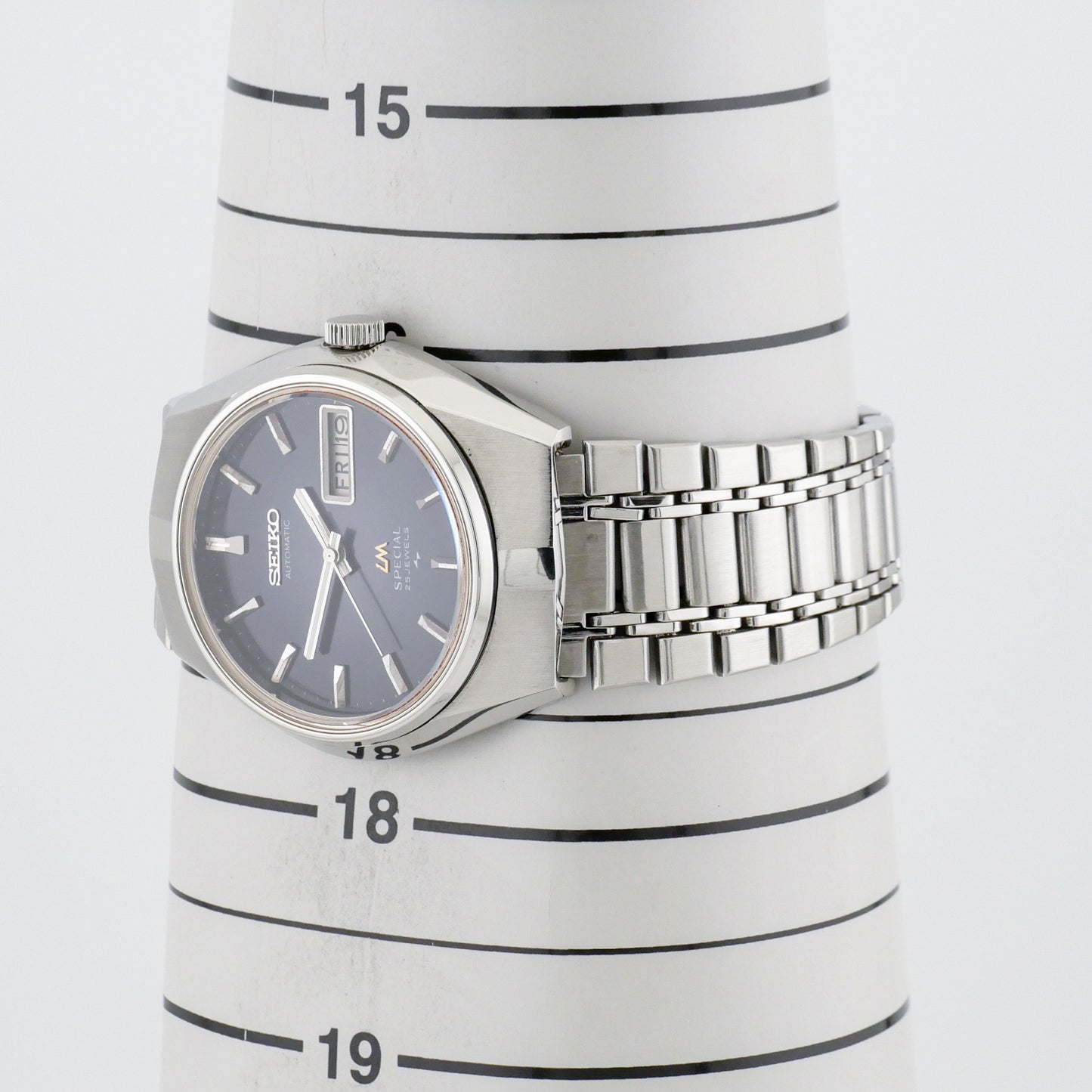 SEIKO LORD MATIC LM SPECIAL 25 JEWELS AUTOMATIC REF. 5216-7090