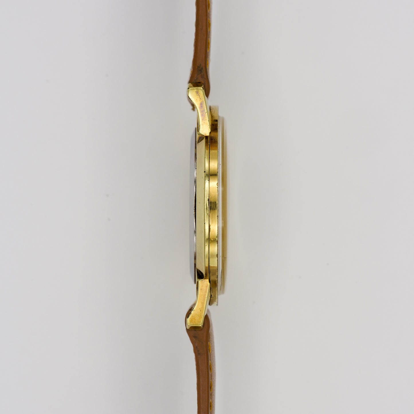 UNIVERSAL GENÈVE REF. 542101