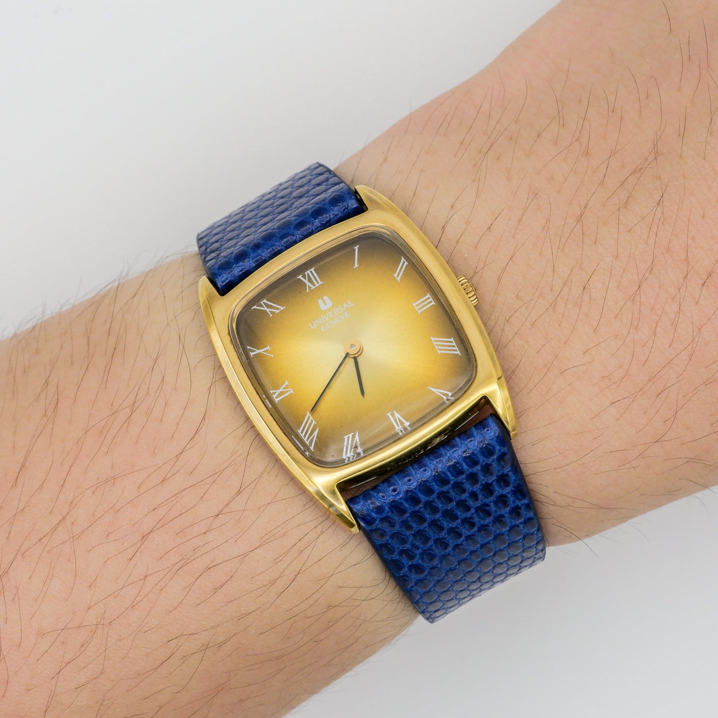 UNIVERSAL GENÈVE REF. 542114