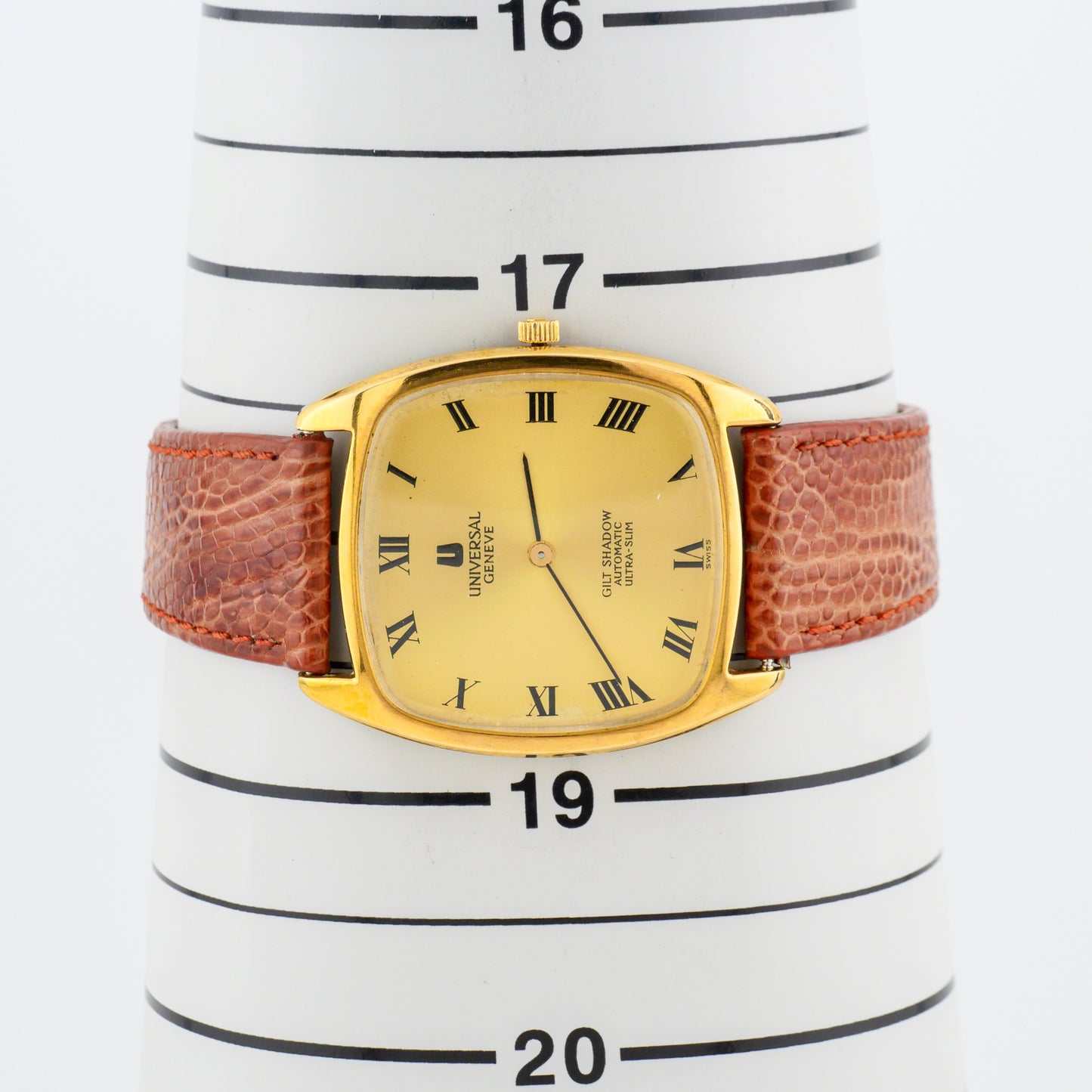 UNIVERSAL GENÈVE GILT SHADOW AUTOMATIC ULTRA-SLIM REF. 566105