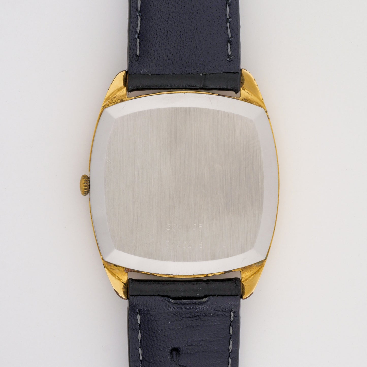 UNIVERSAL GENÈVE GILT SHADOW AUTOMATIC ULTRA-SLIM REF. 566105