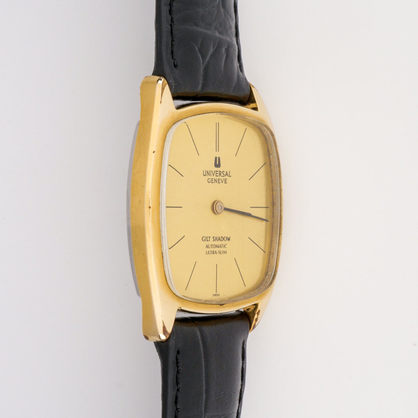 UNIVERSAL GENÈVE GILT SHADOW AUTOMATIC ULTRA-SLIM REF. 566105