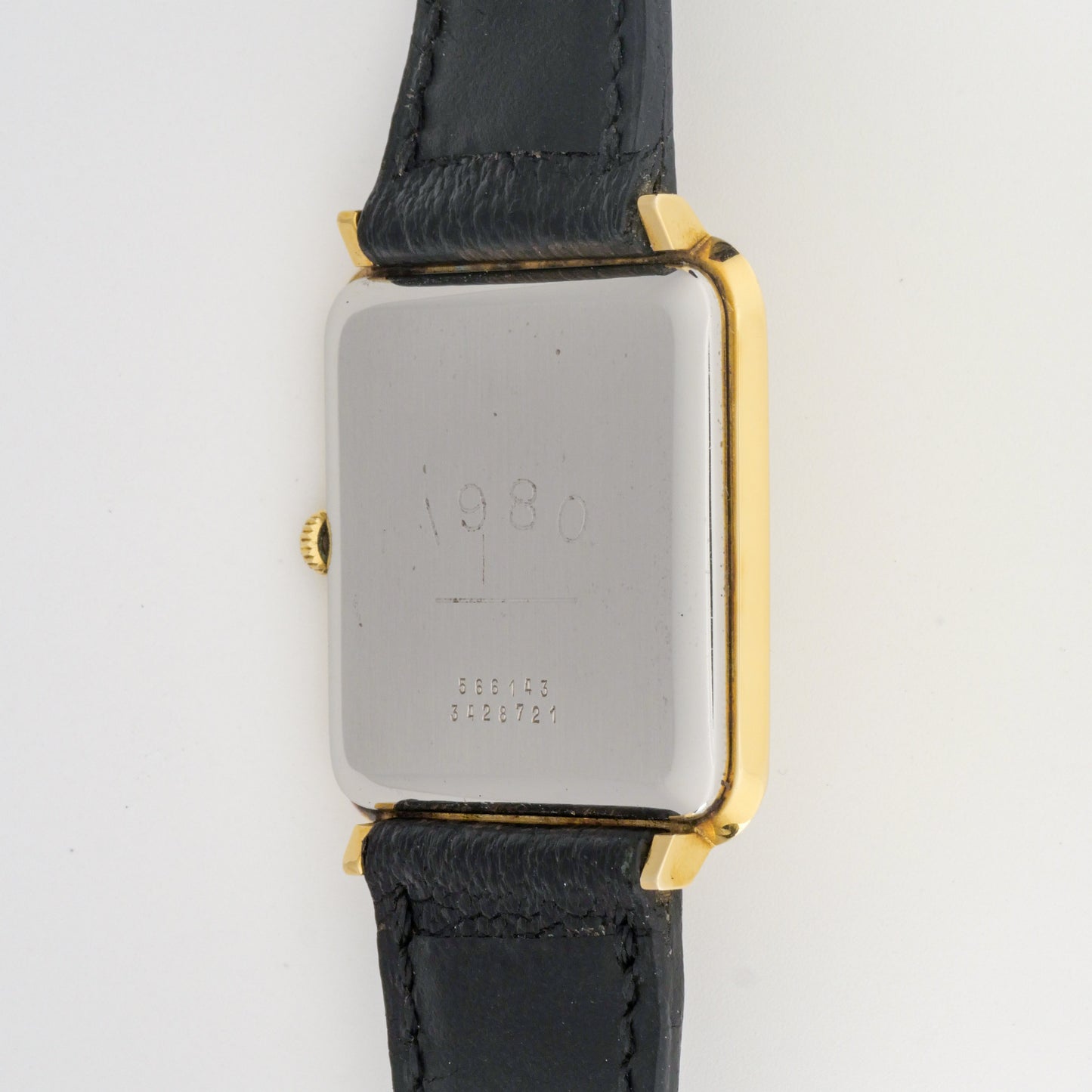 UNIVERSAL GENÈVE GILT SHADOW AUTOMATIC ULTRA-THIN REF. 566143