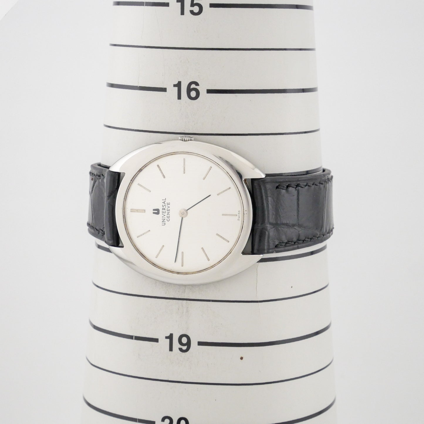 UNIVERSAL GENÈVE REF. 842111