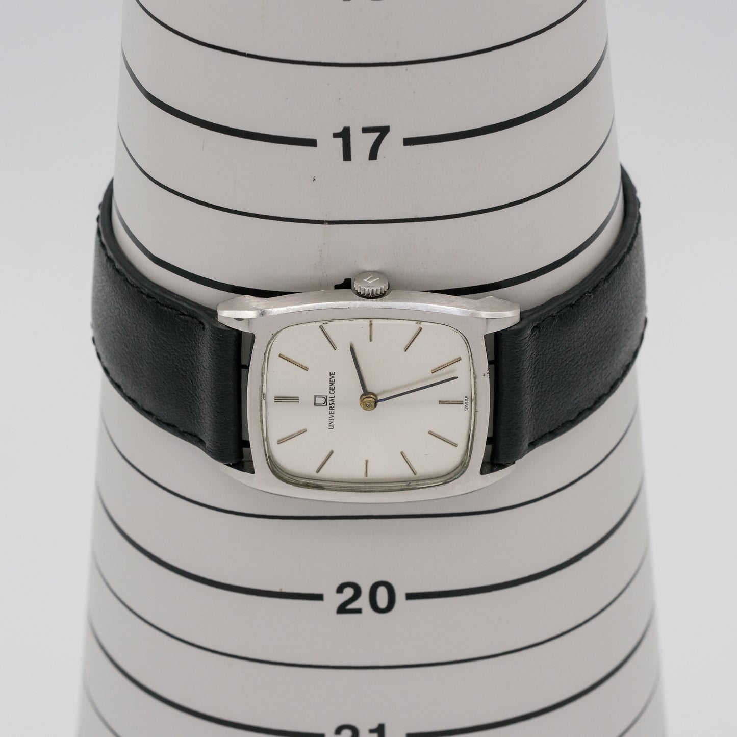 UNIVERSAL GENÈVE REF. 842114